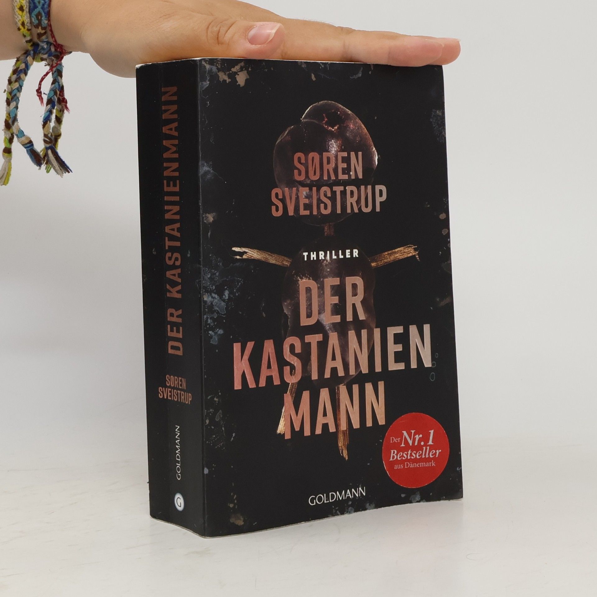 Søren Sveistrup Der Kastanienmann