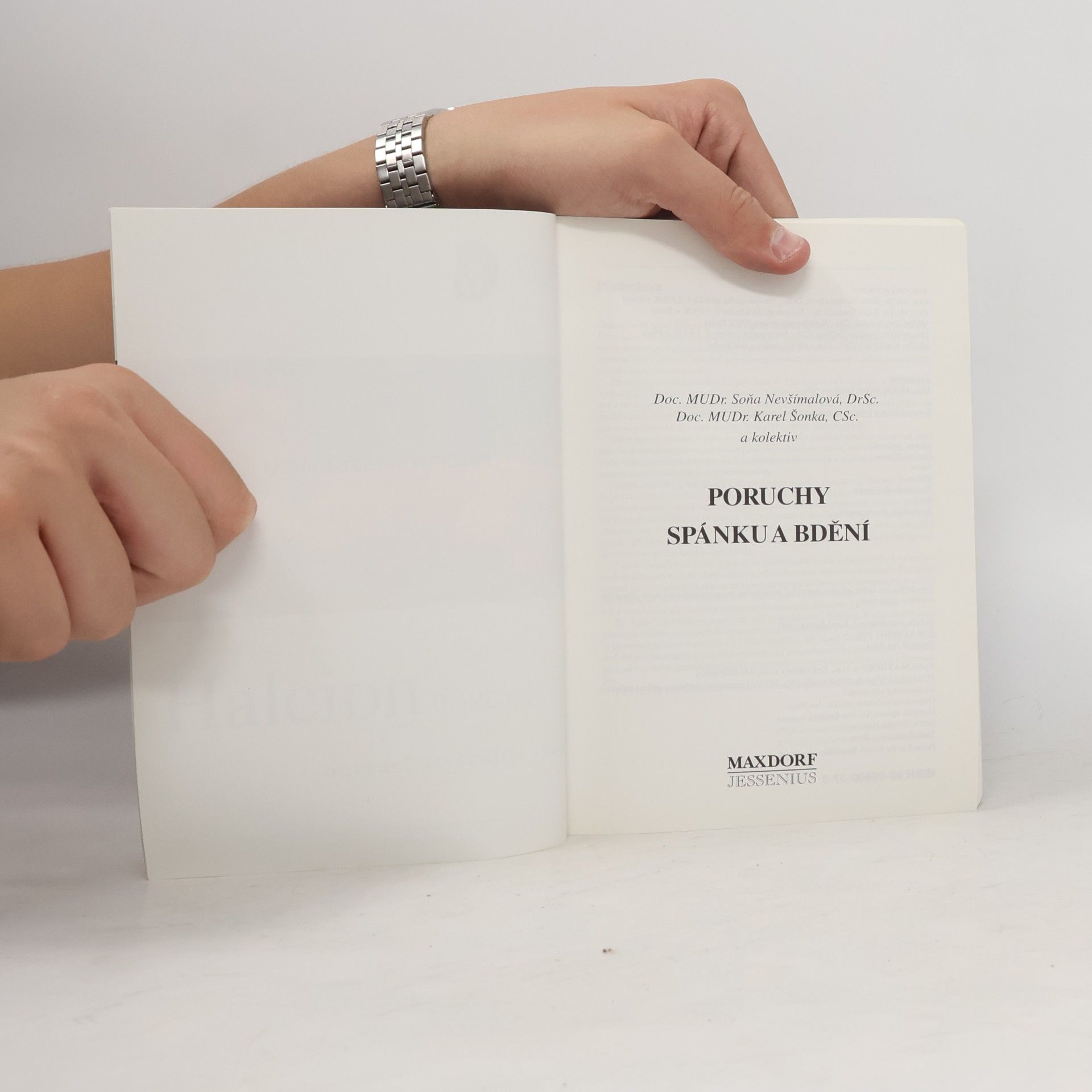 Soňa Nevšímalová Poruchy spánku a bdění