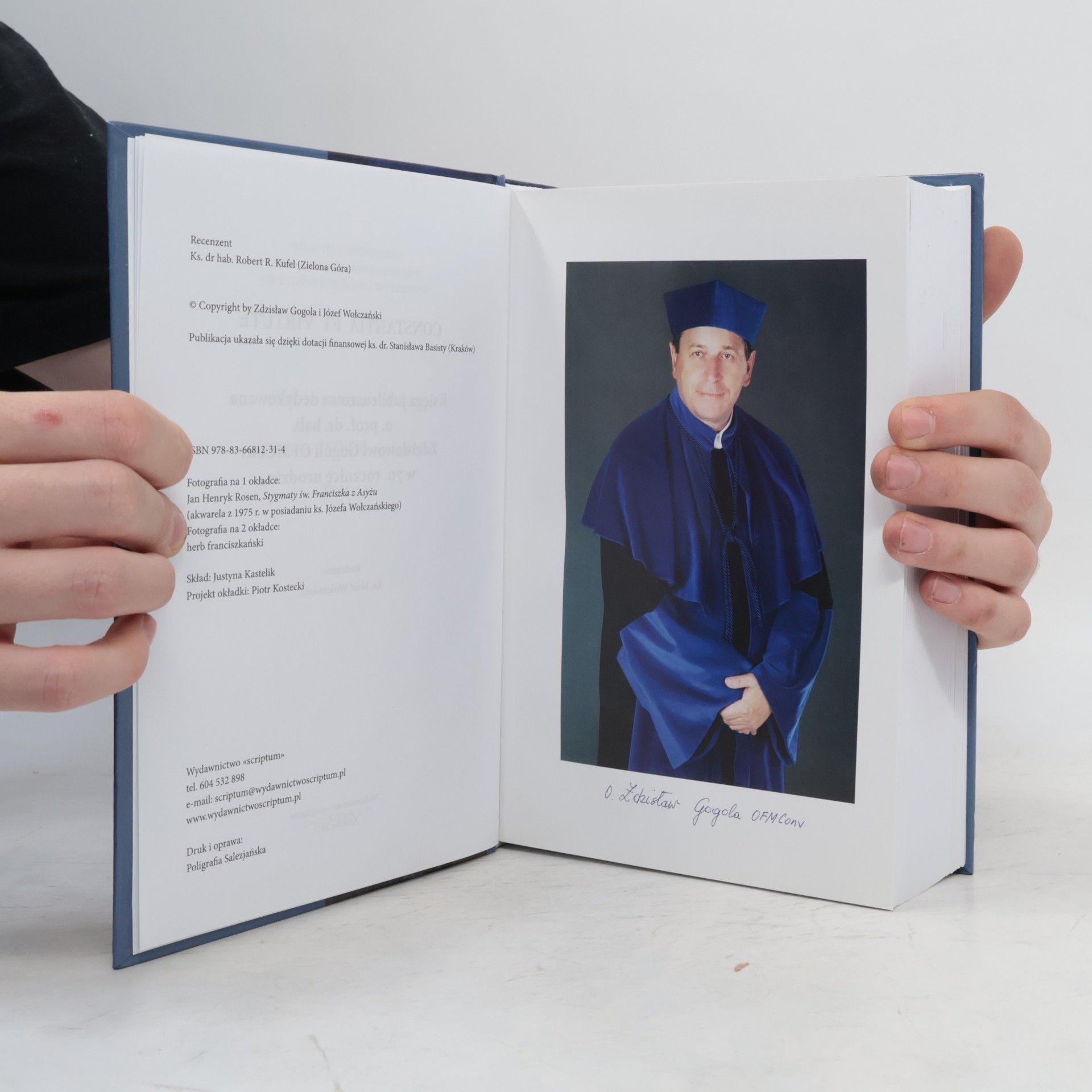 Autores varios Constantia et Virtute