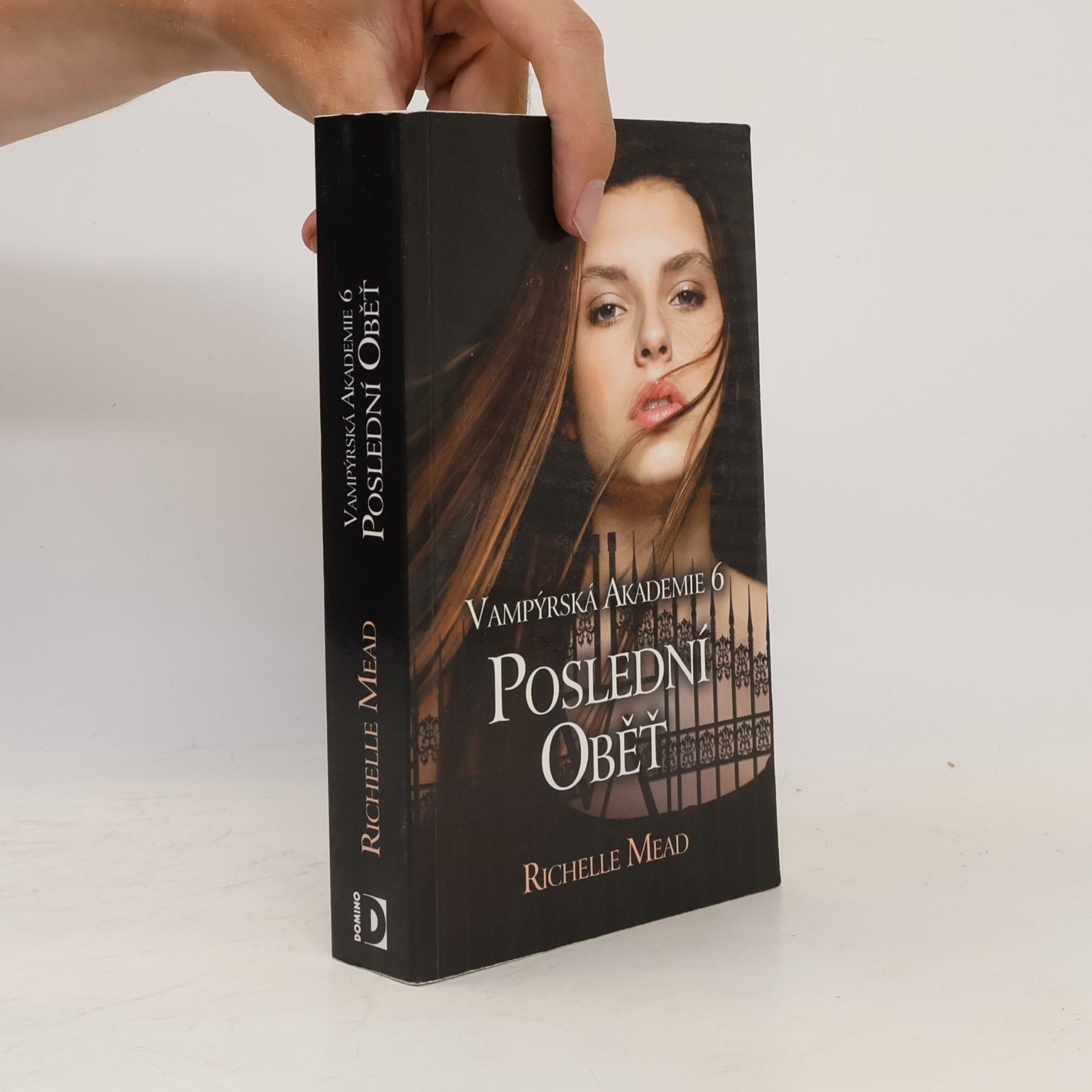 Richelle Mead Poslední oběť