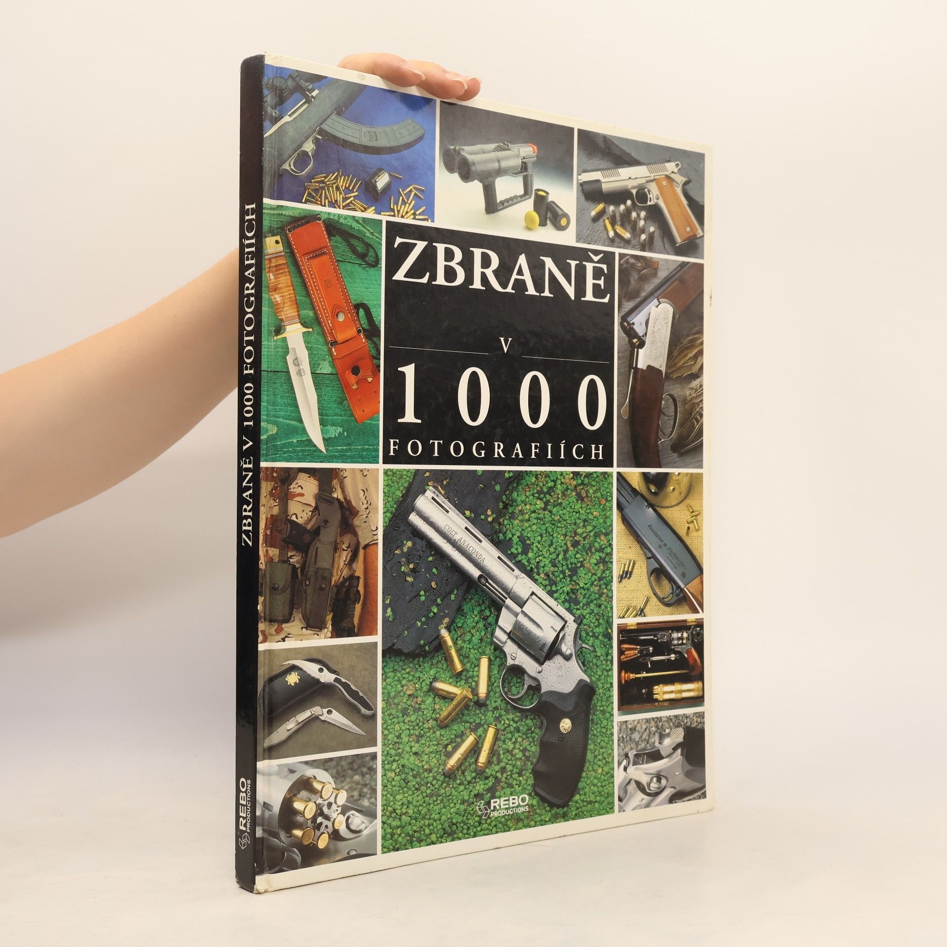 Věra Veselá Zbraně v 1000 fotografiích