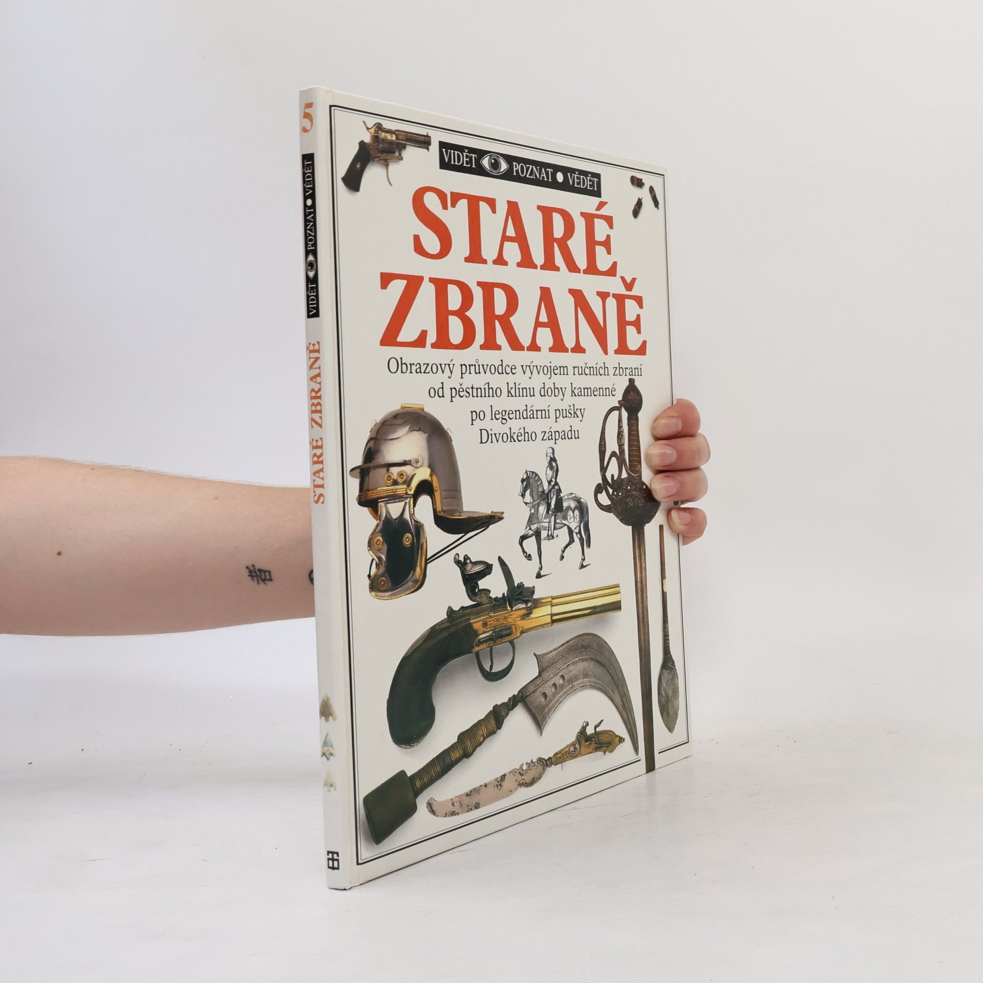 Michele Byam Staré zbraně