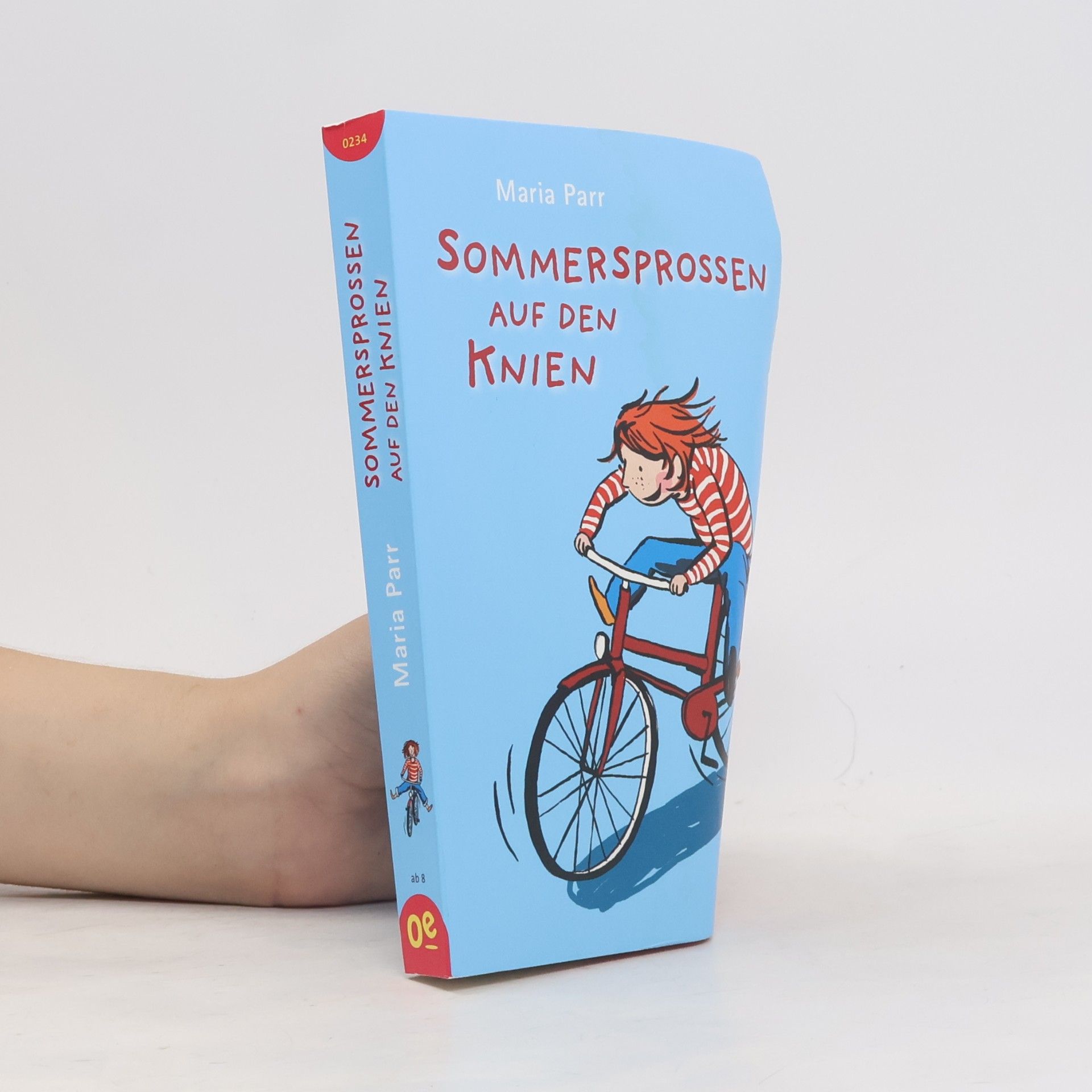 Maria Parr Sommersprossen auf den Knien