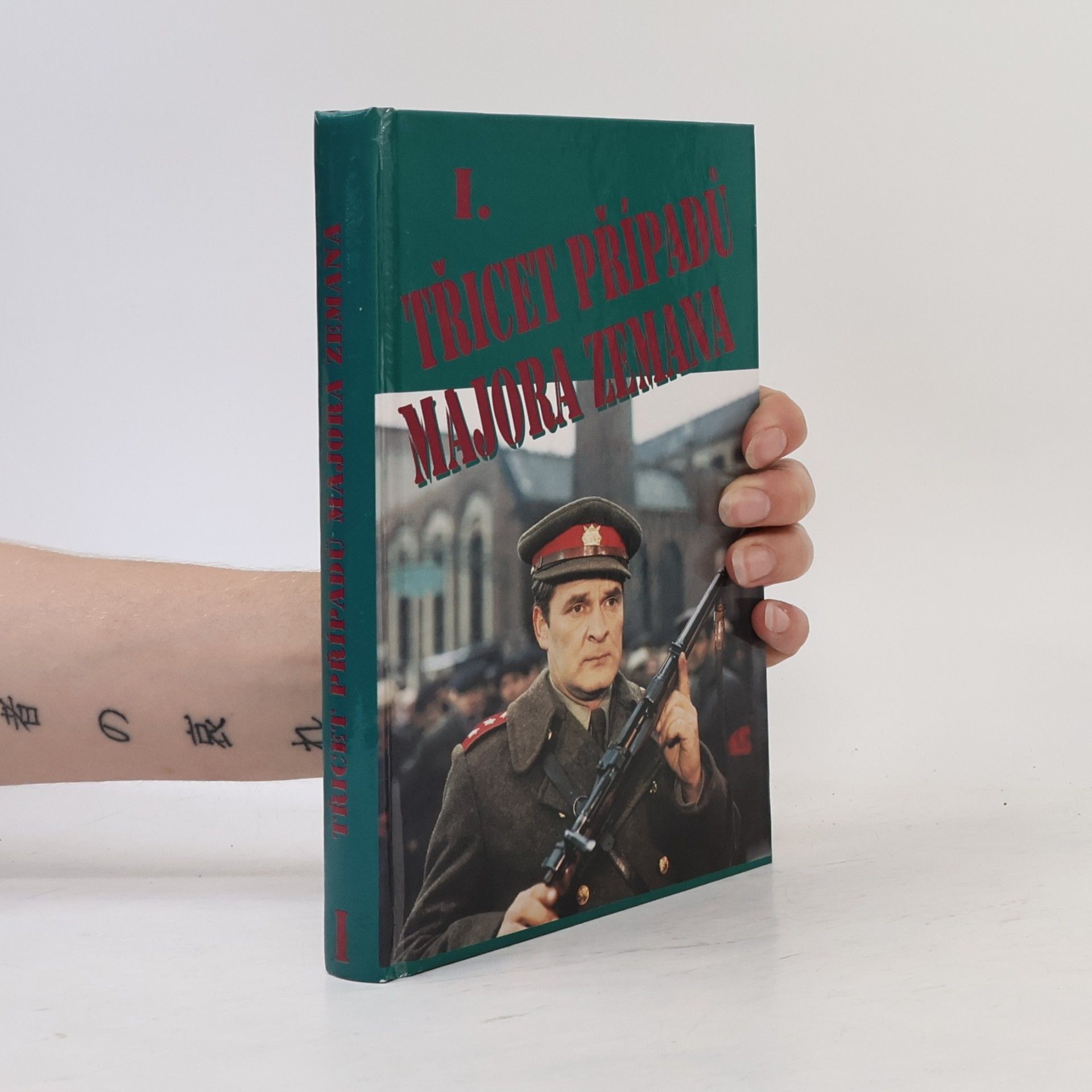Jiří Procházka Třicet případů majora Zemana. 1.díl