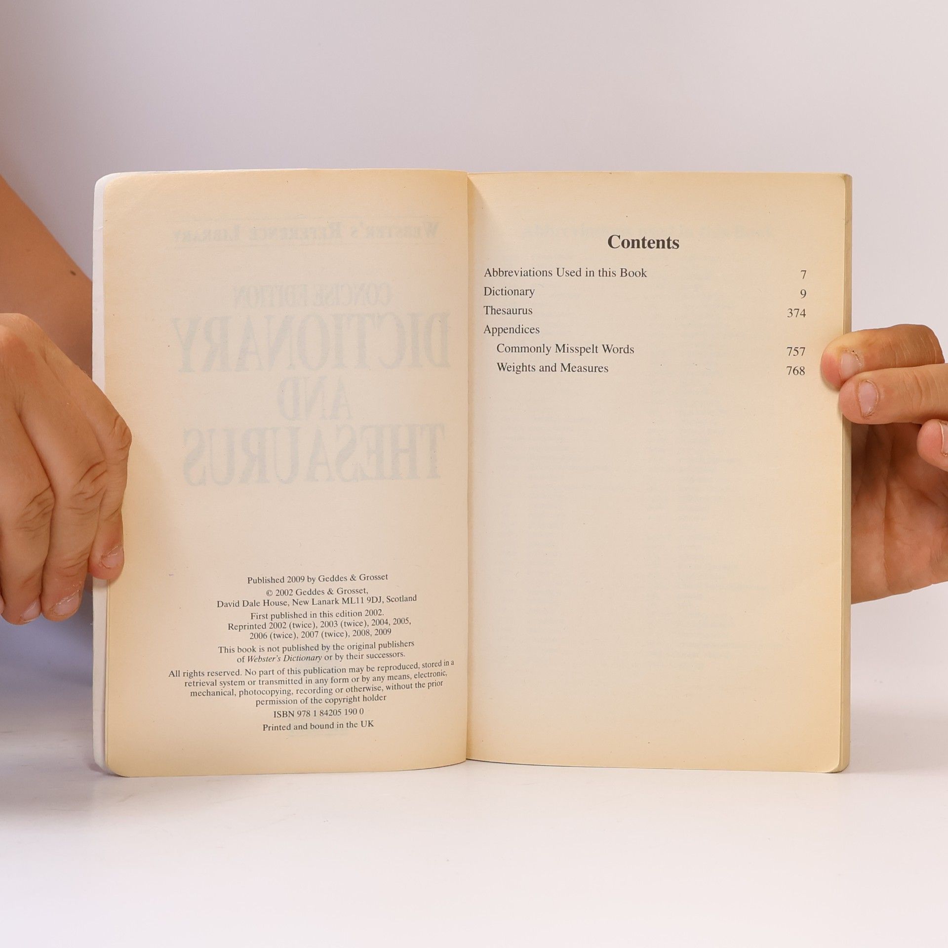 Autorenkollektiv Dictionary and thesaurus