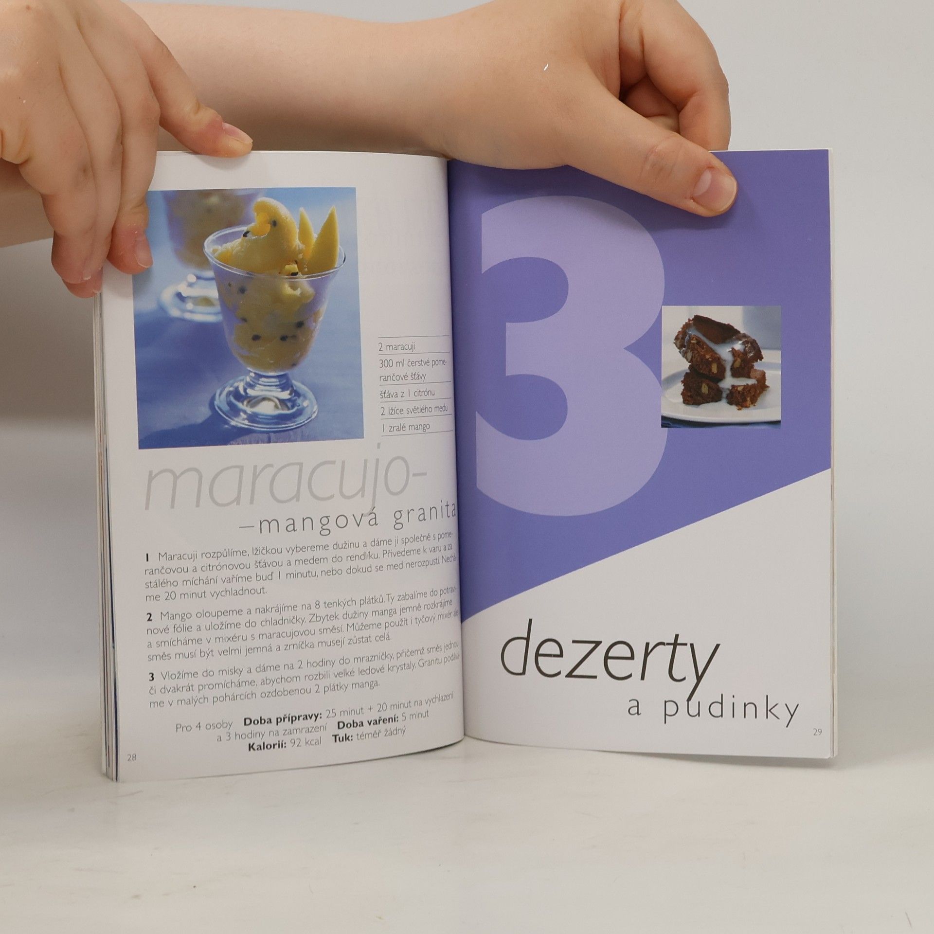 Kolektiv autorů Ovocné saláty a dezerty