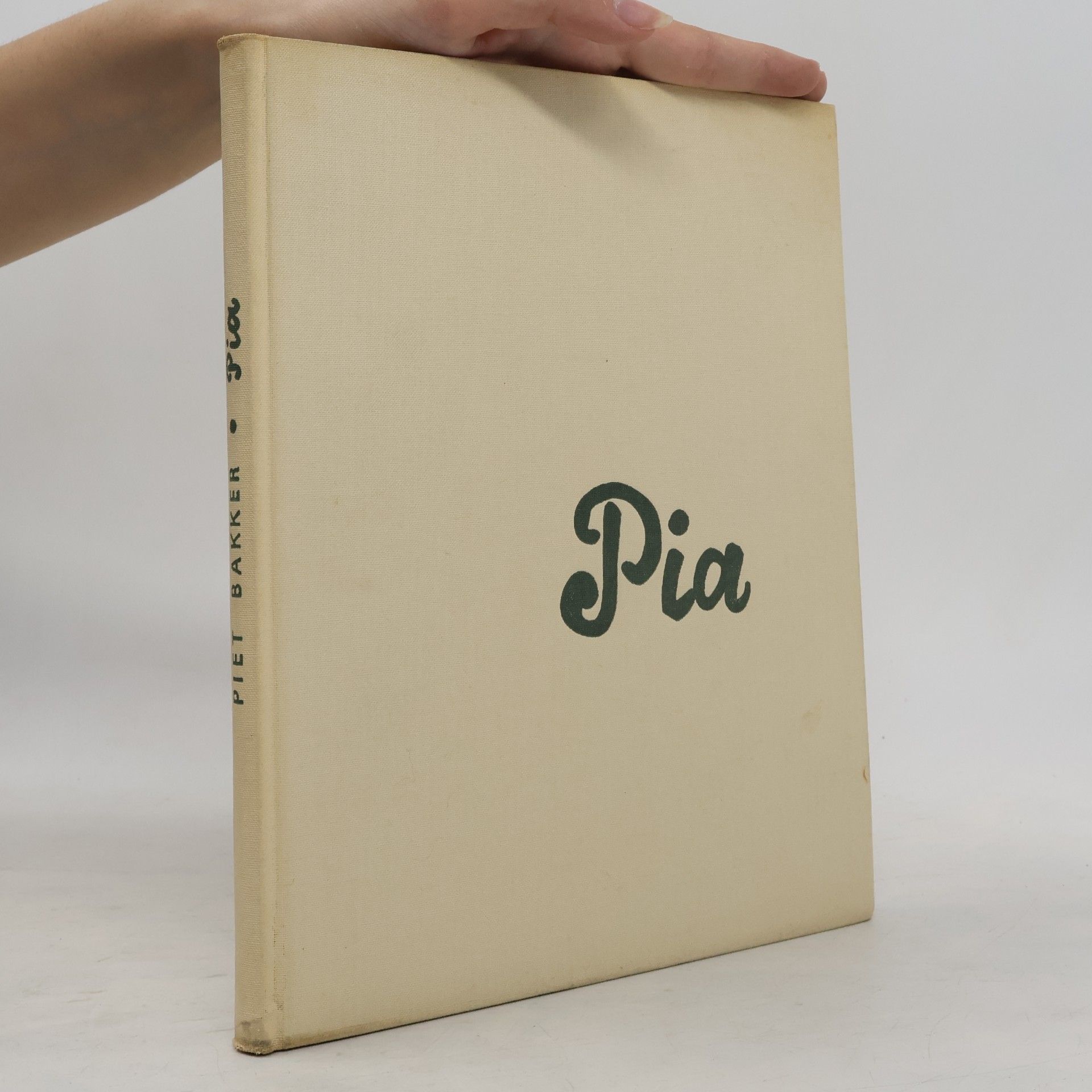 Pia