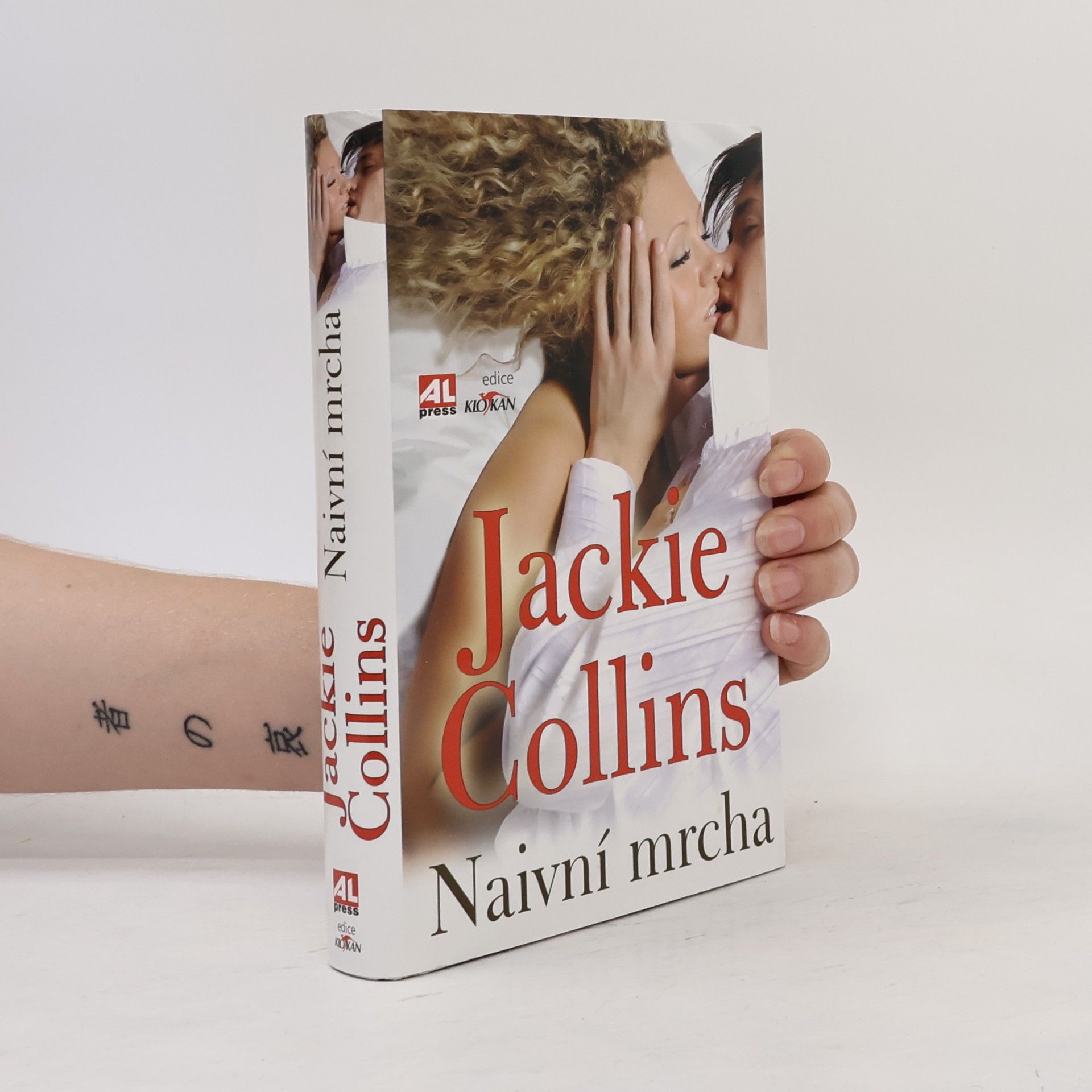 Jackie Collins Naivní mrcha