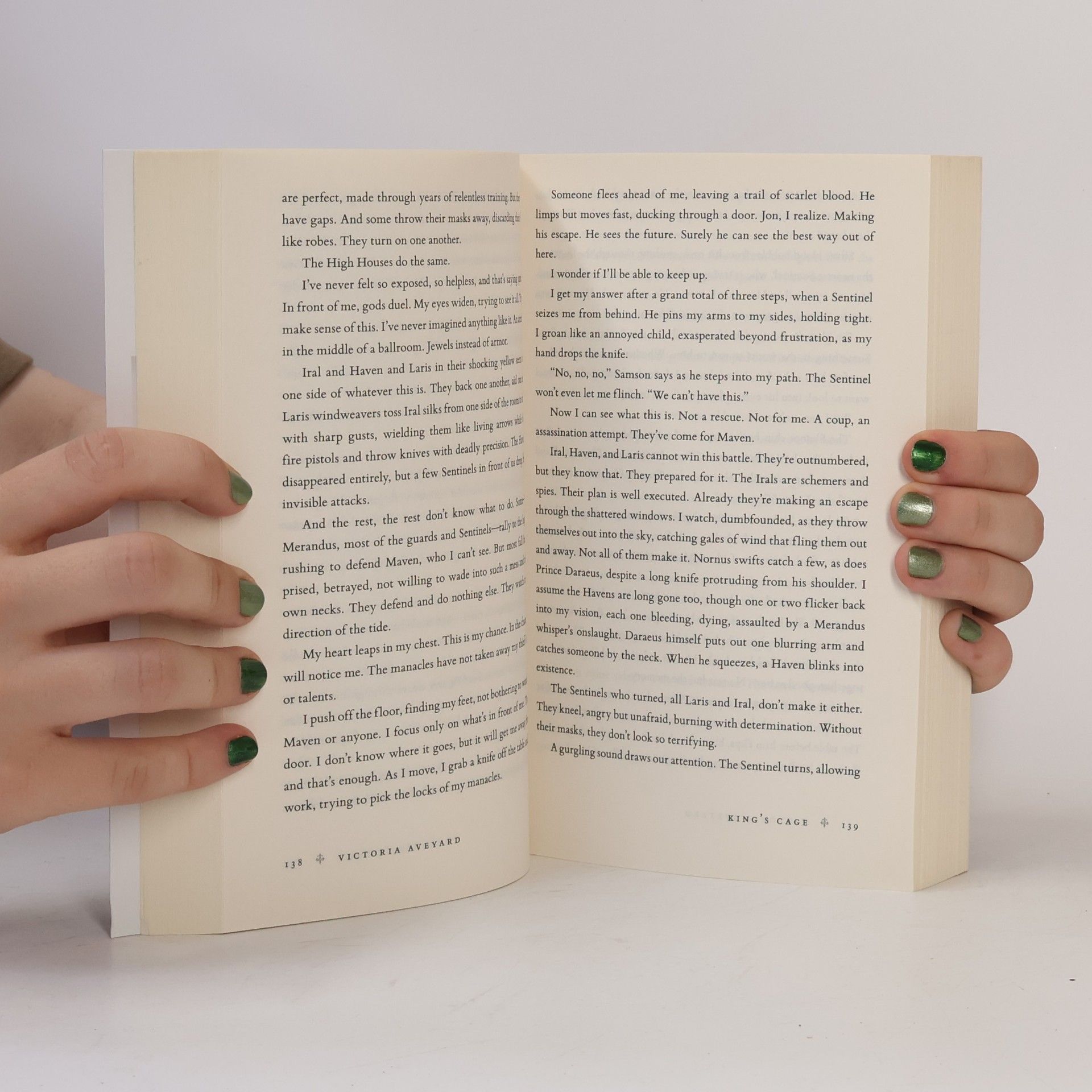 Victoria Aveyard King's Cage