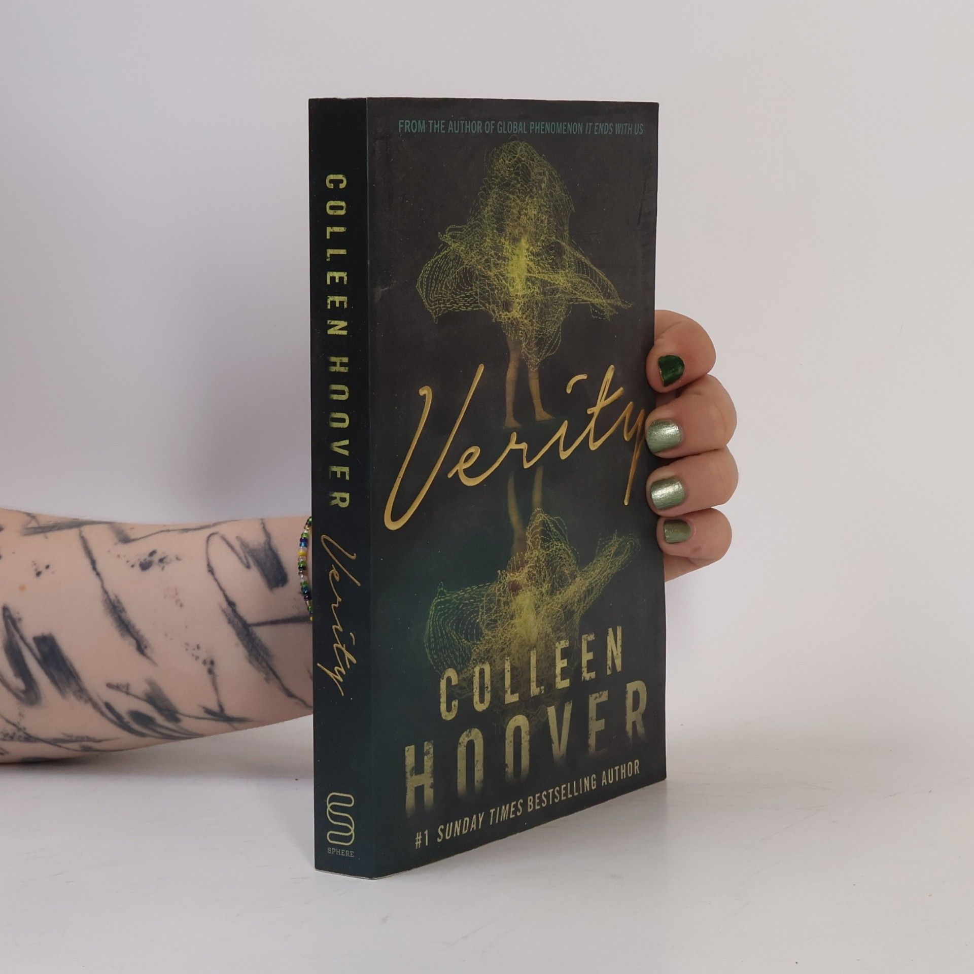 Colleen Hoover Verity