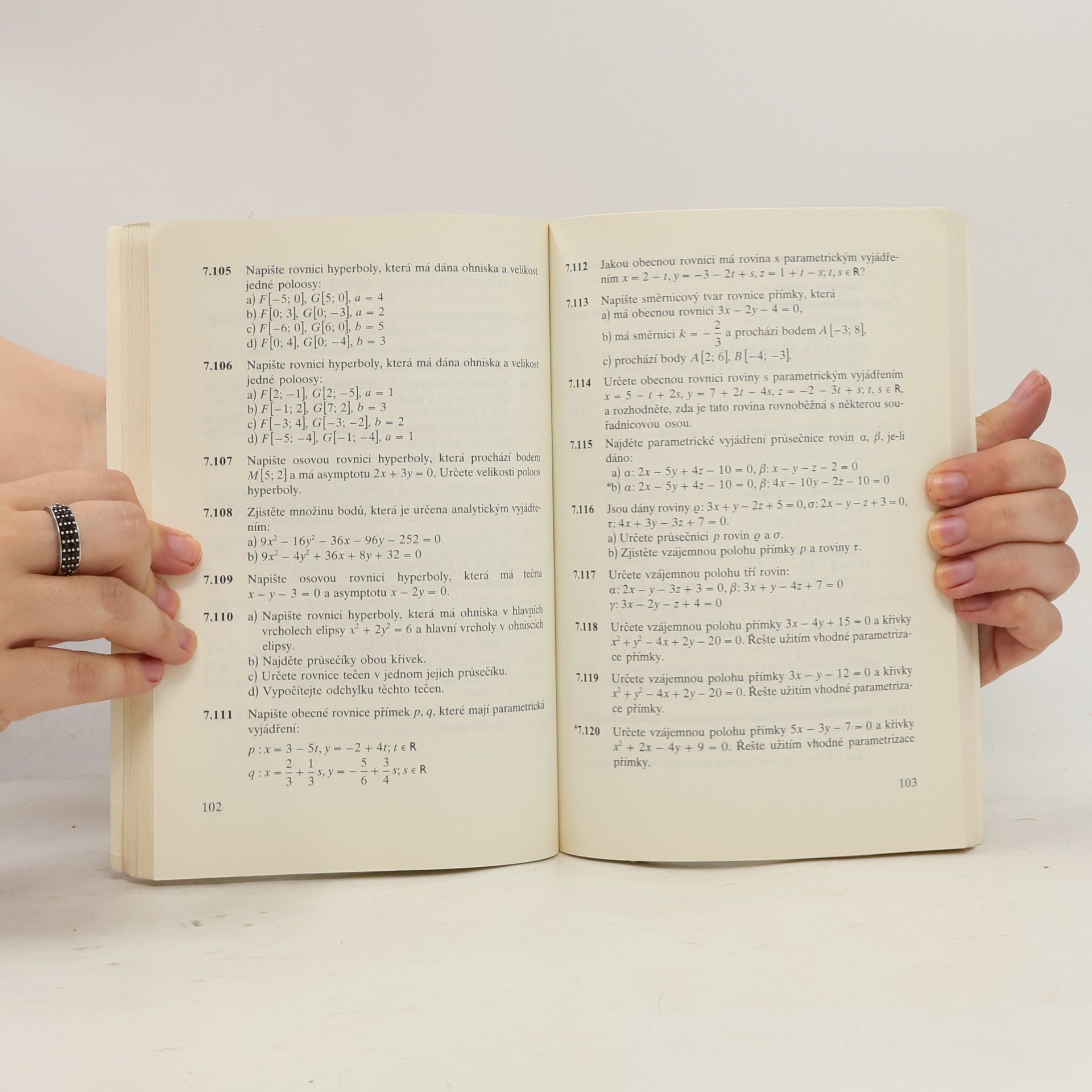 Ivan Bušek Sbírka úloh z matematiky pre IV. ročník gymnázií