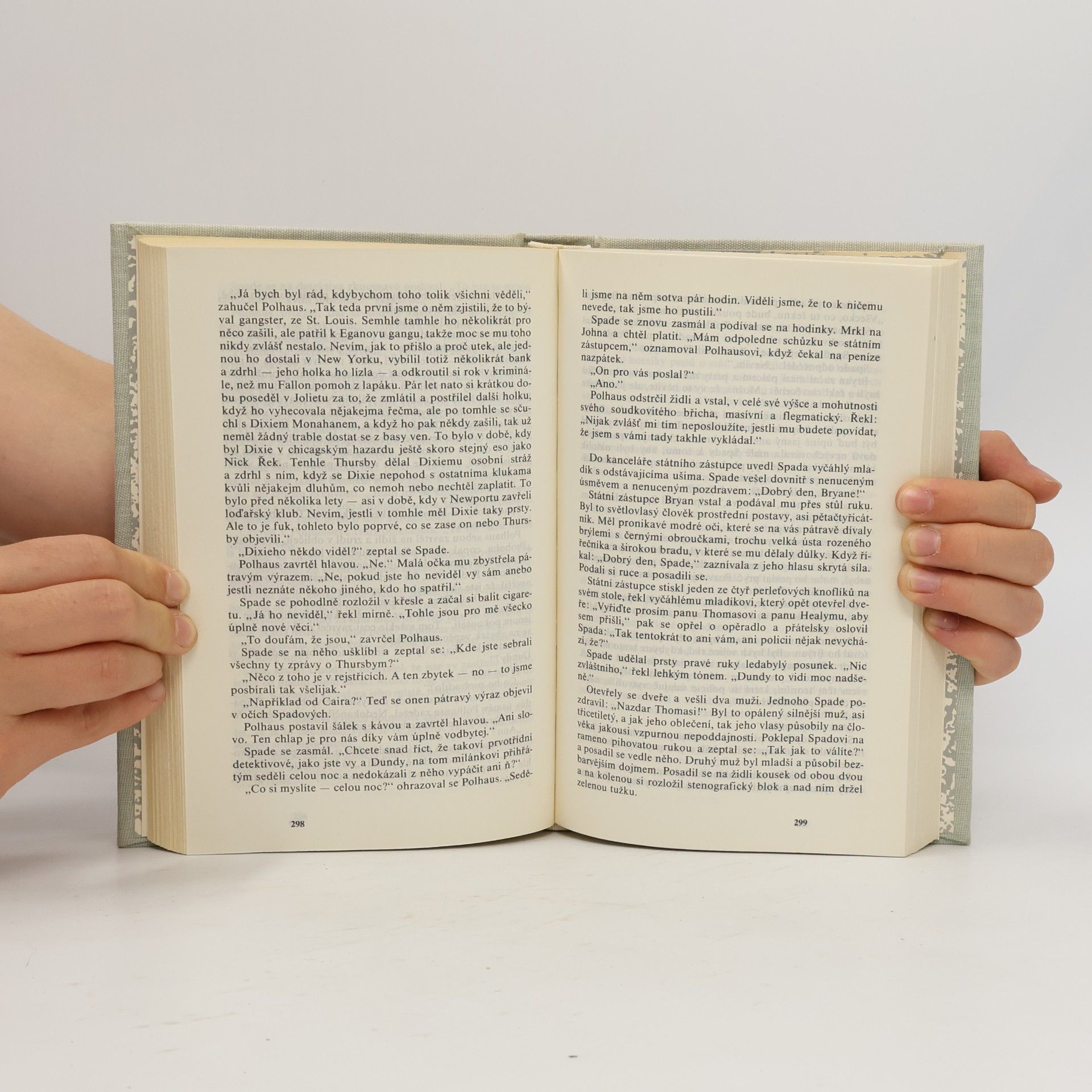 Dashiell Hammett Tři krvavé historie