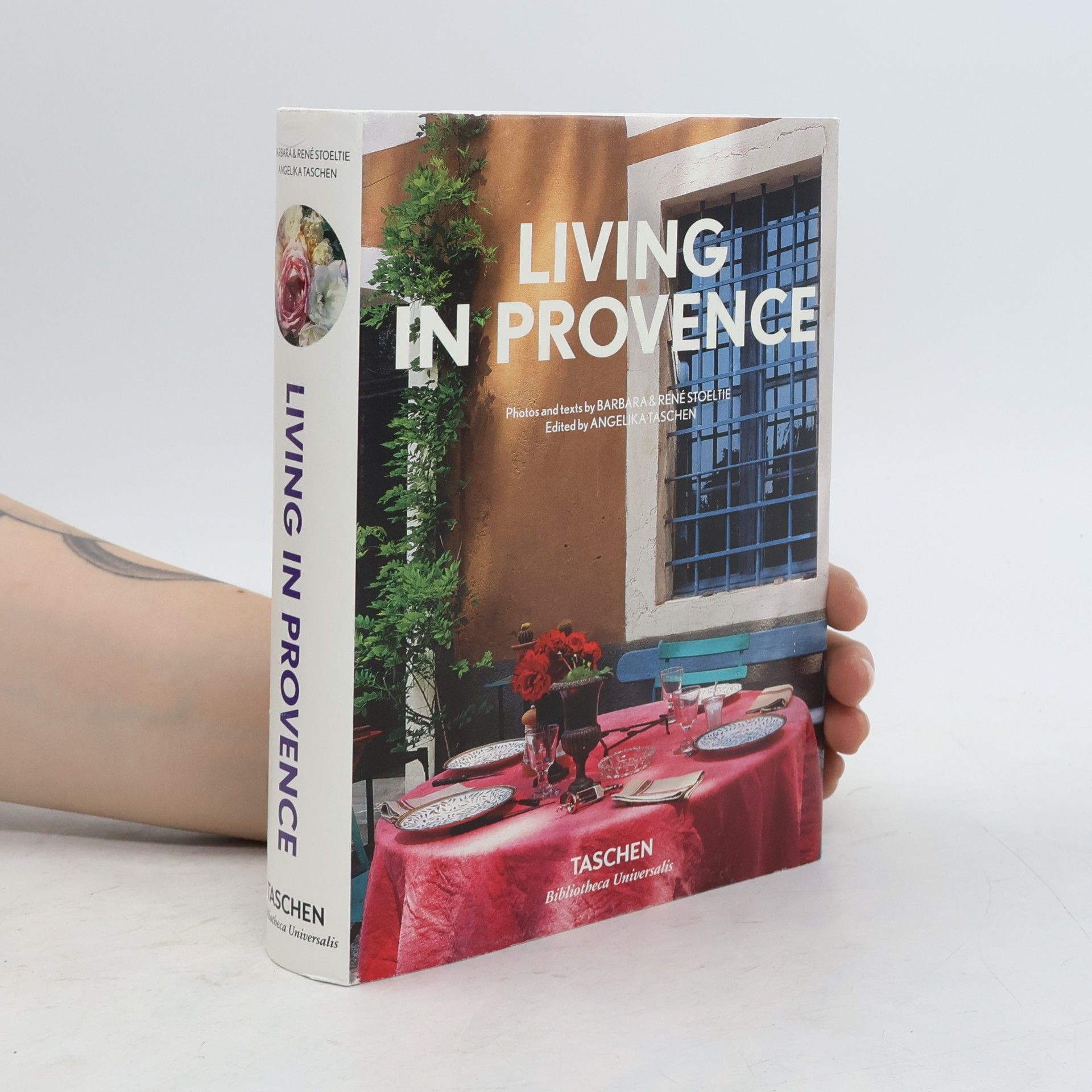 Barbara Stoeltie Living in Provence