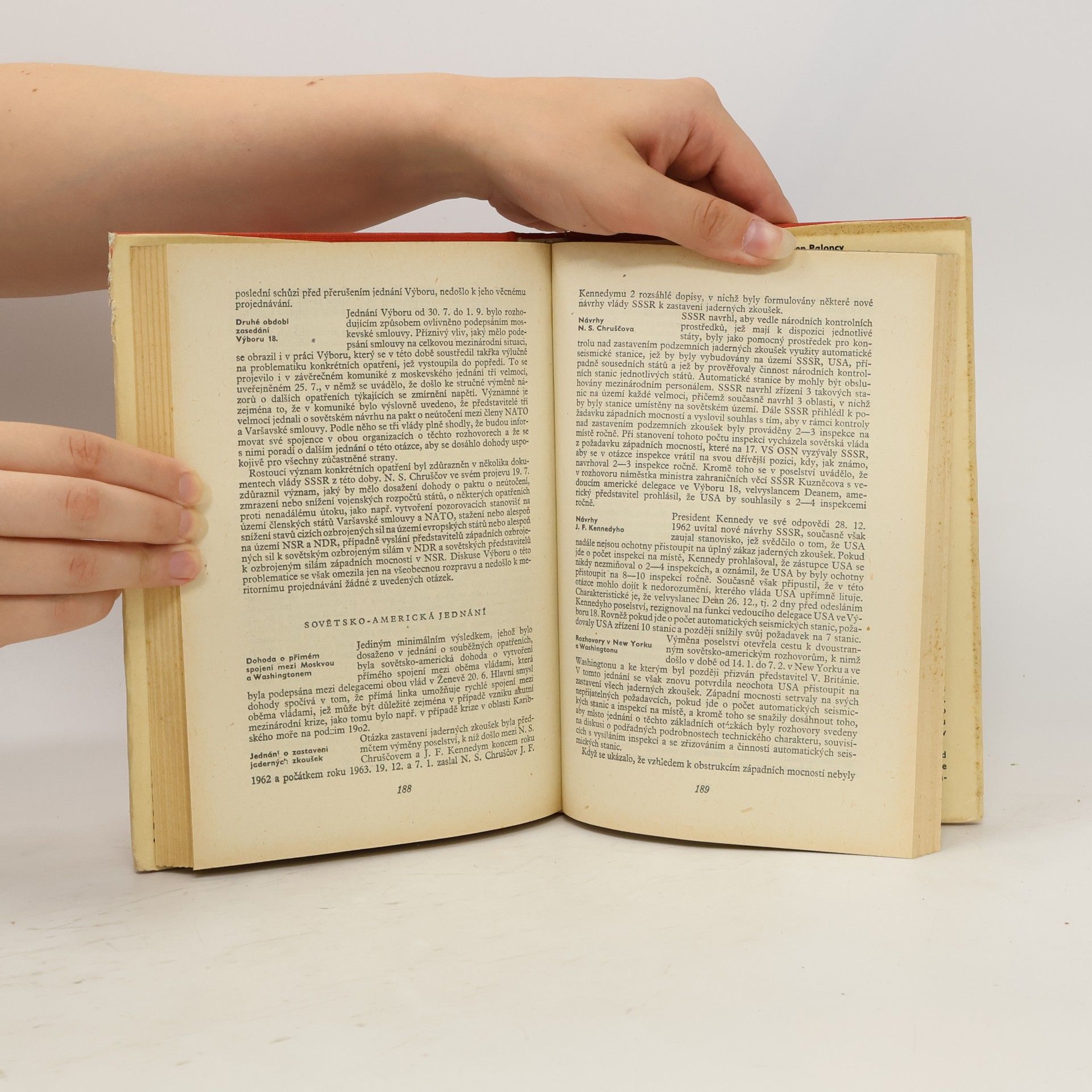 Kolektiv autorů Mezinárodní vztahy 1963