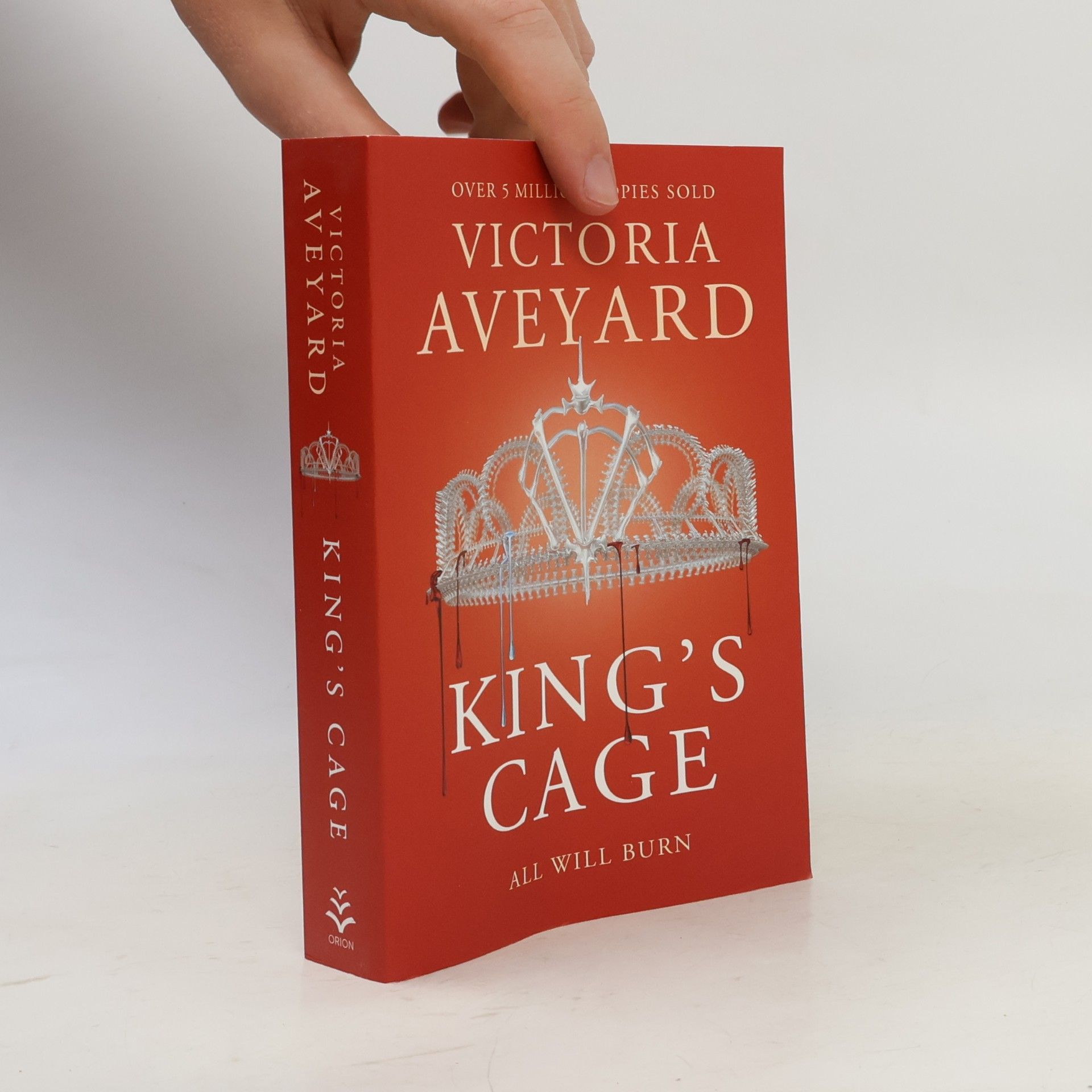 Victoria Aveyard King's Cage