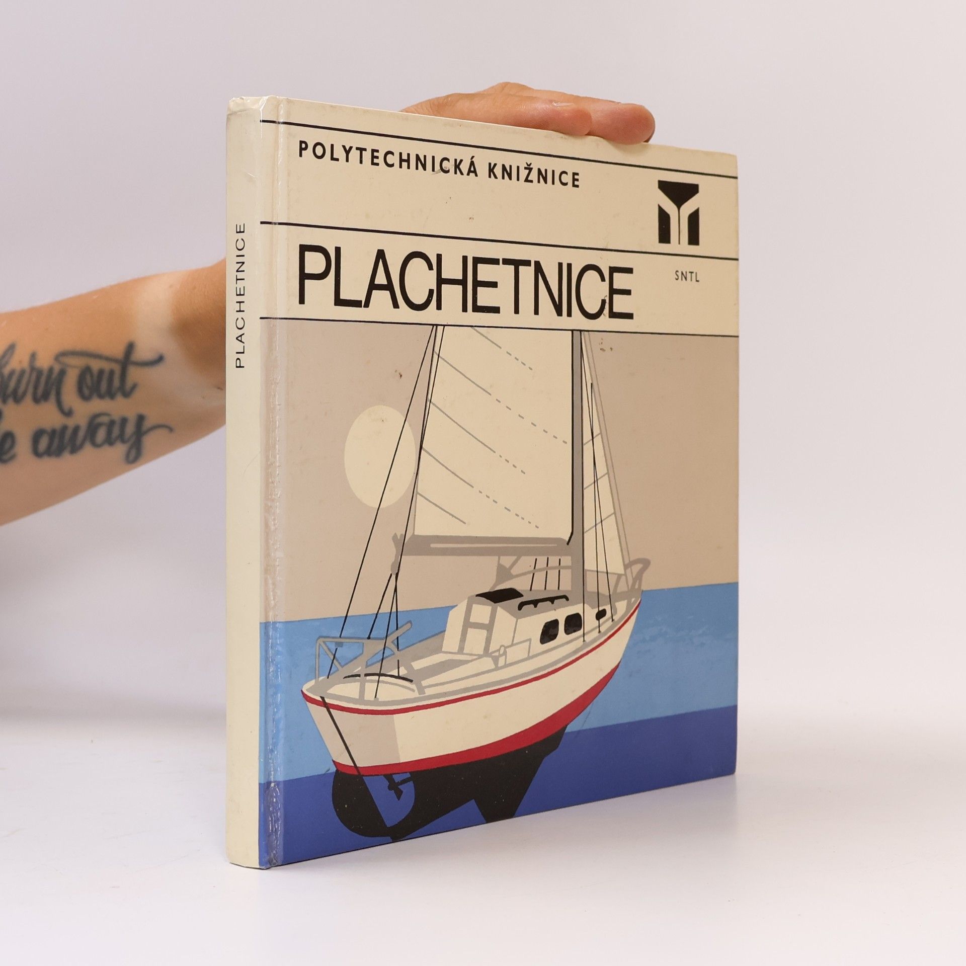 AA.VV. Plachetnice