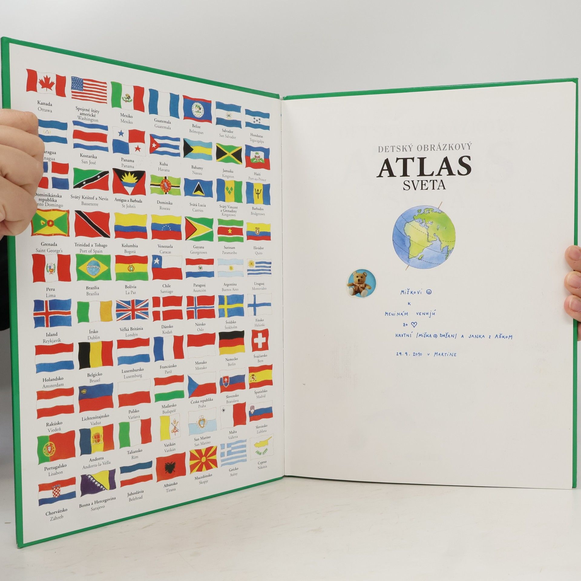 Daniela De Luca Detský obrázkový atlas světa