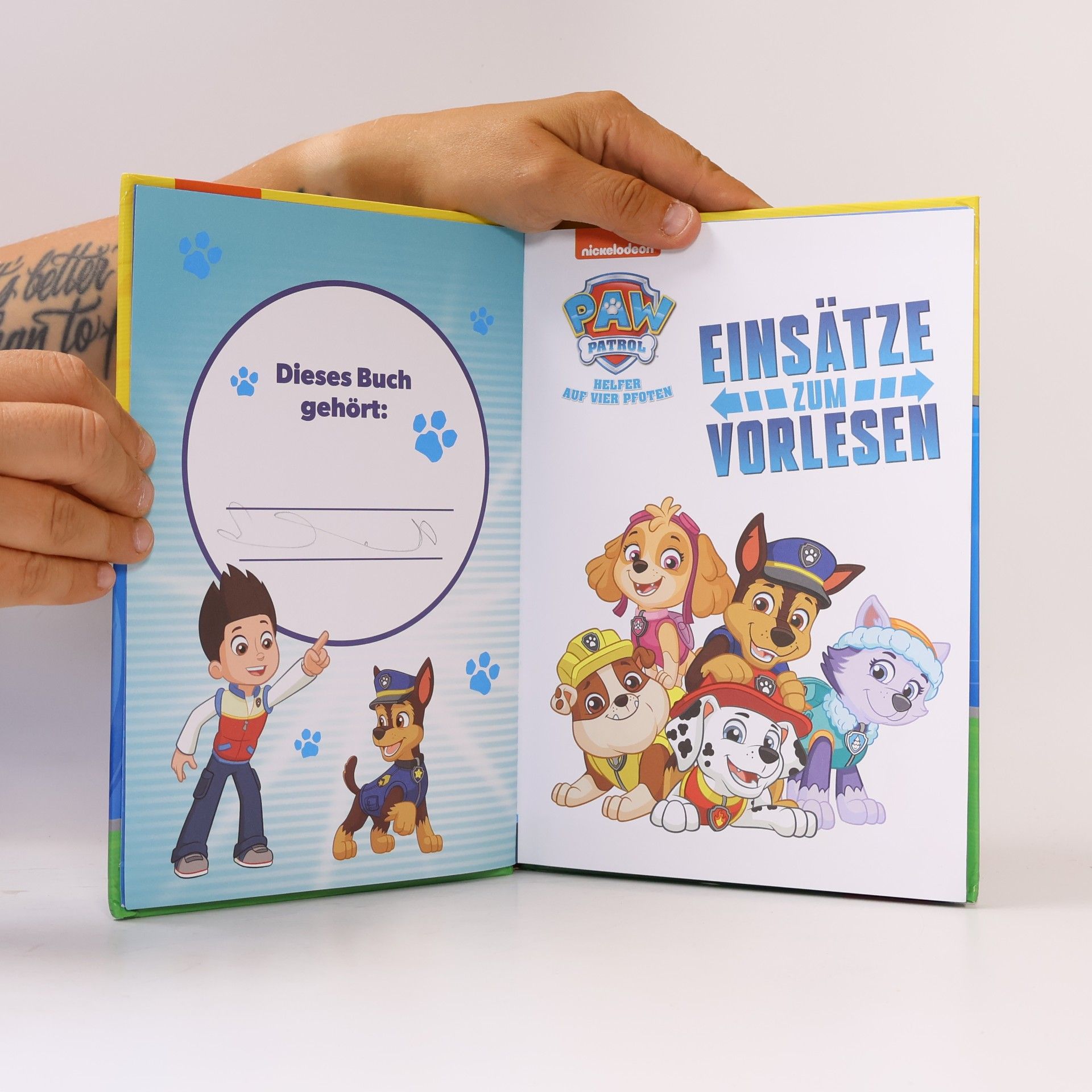 Autorenkollektiv Paw Patrol, Helfer auf vier Pfoten - Einsätze zum Vorlesen