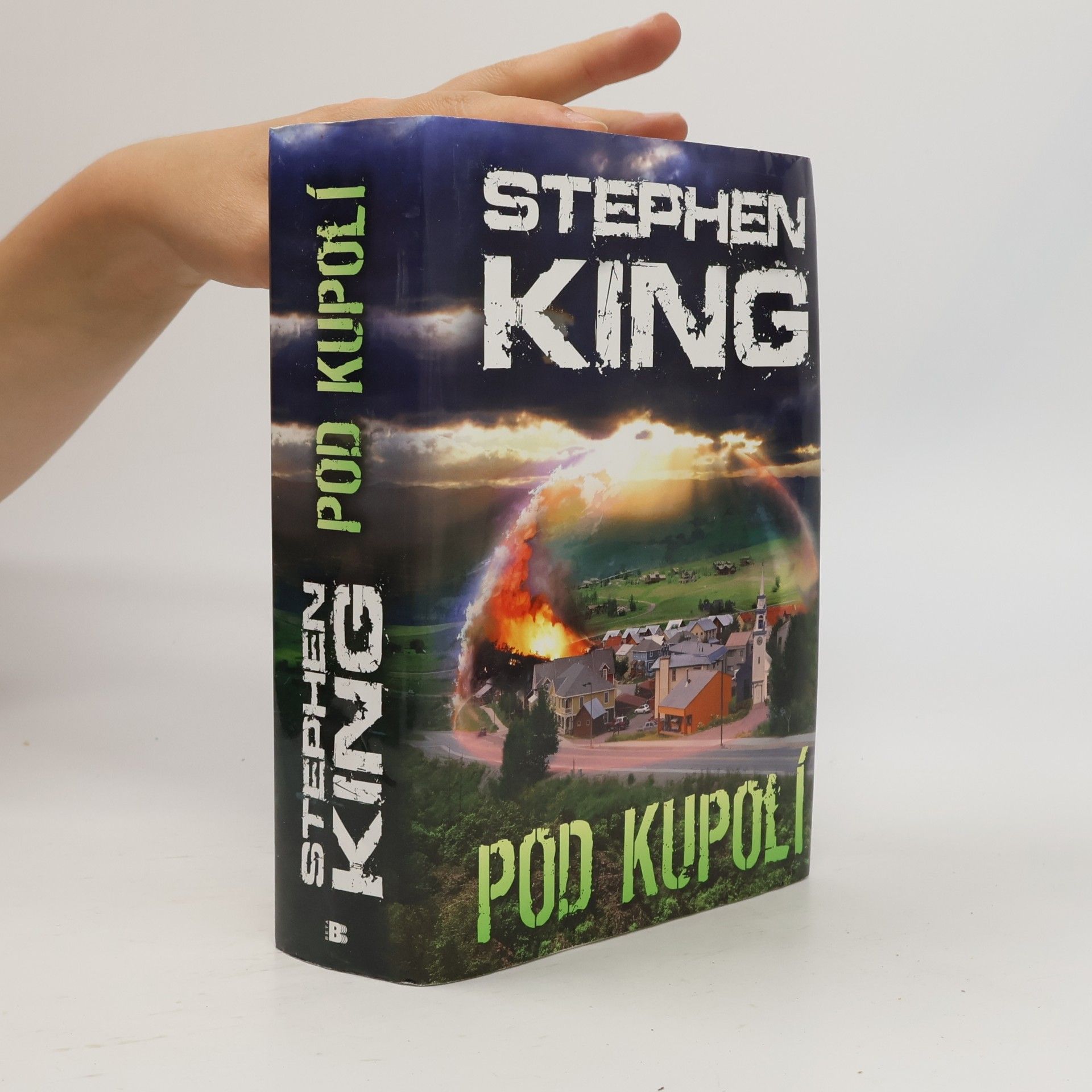 Stephen King Pod kupolí