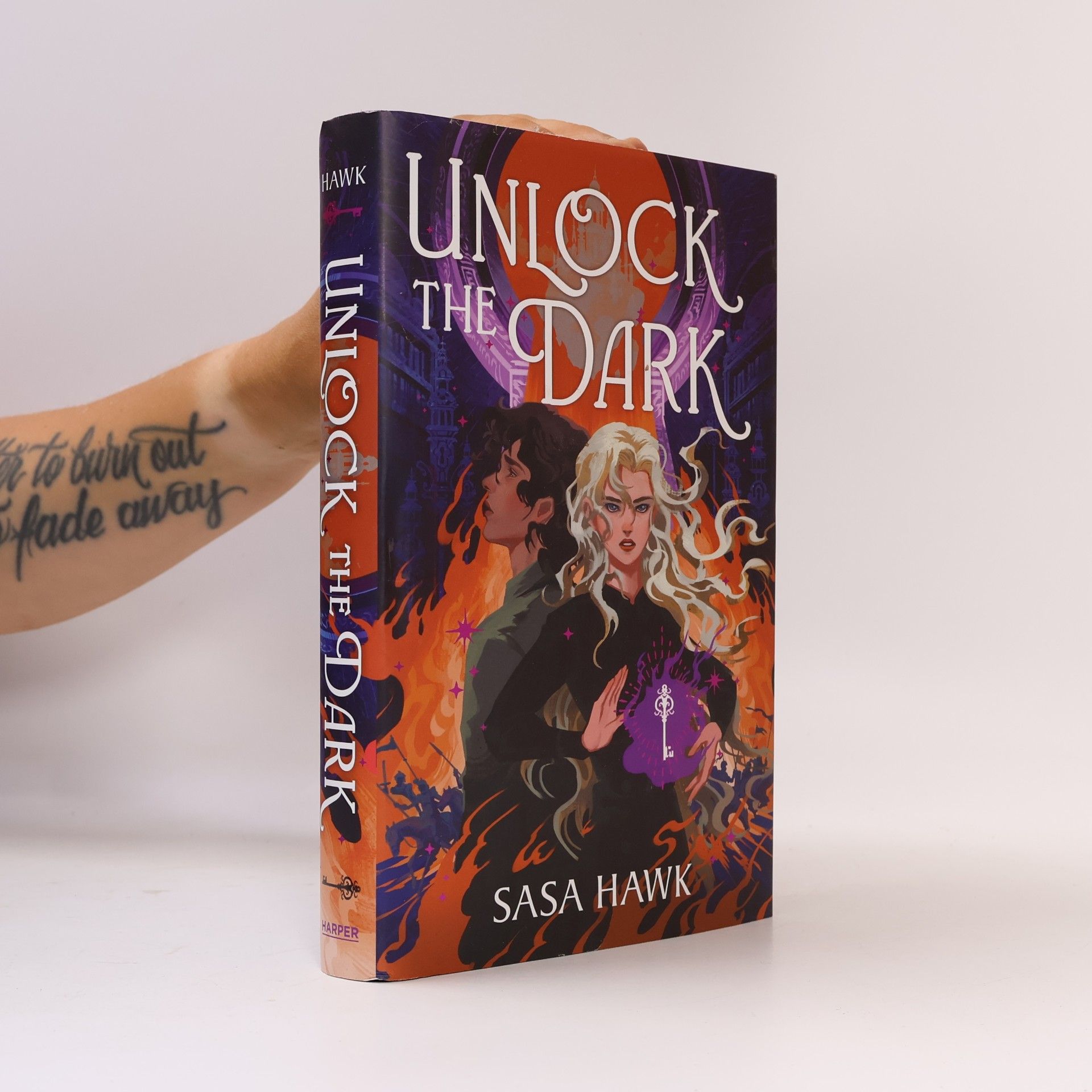Sasa Hawk Unlock the Dark