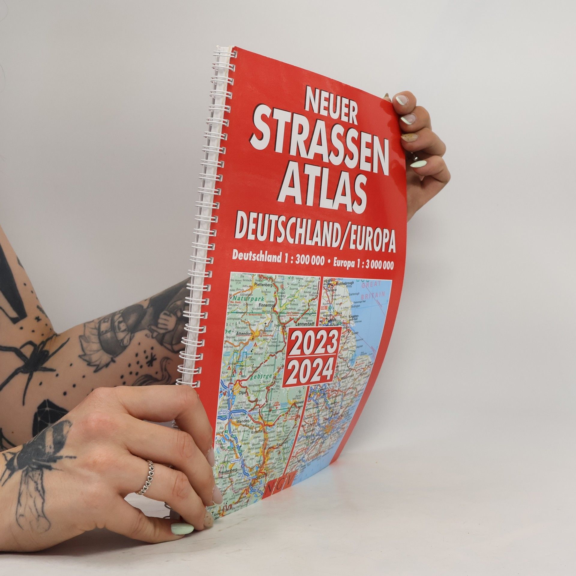 Various authors Neuer Straßenatlas Deutschland/Europa 2023/2024