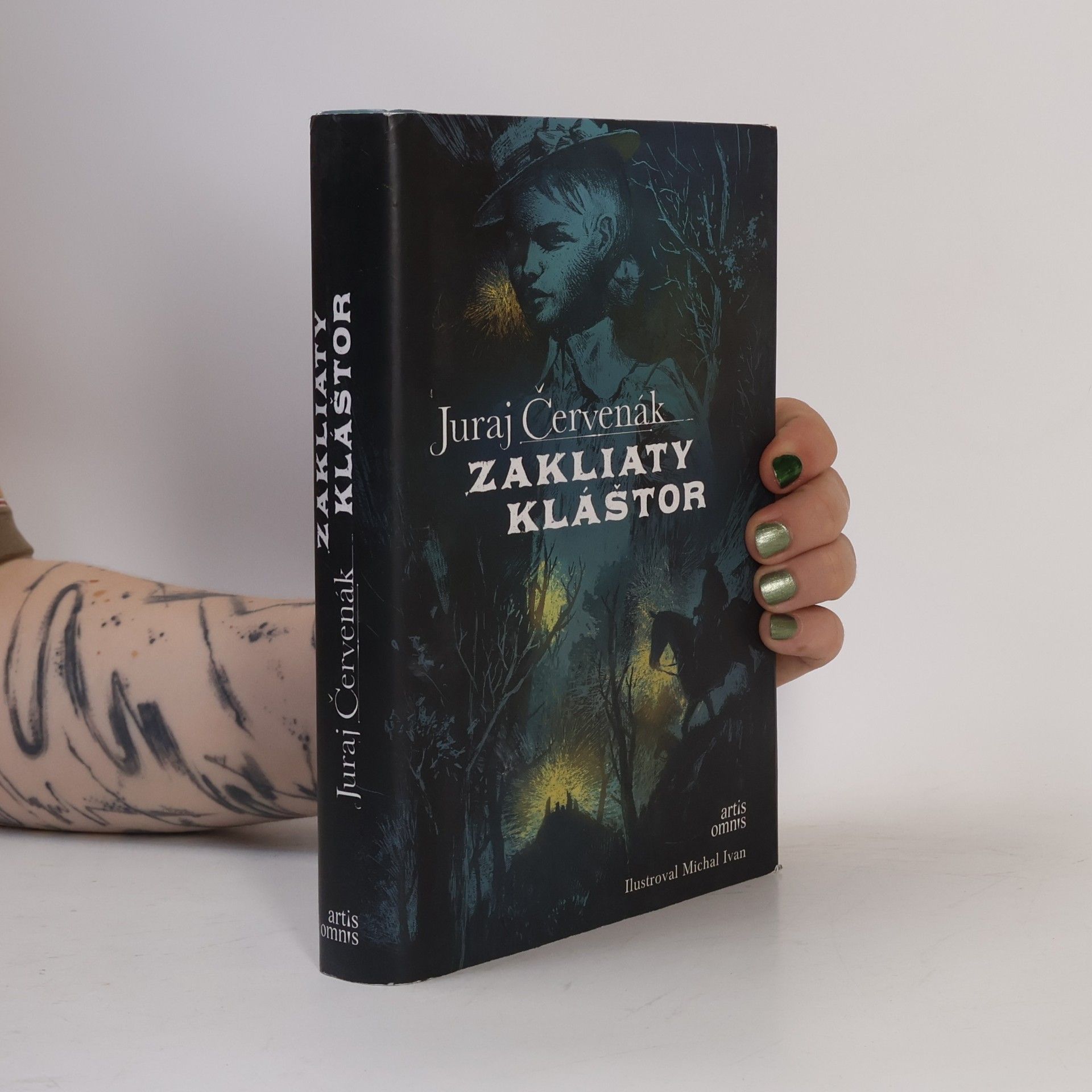 Juraj Červenák Zakliaty kláštor. Šarkanove poklady