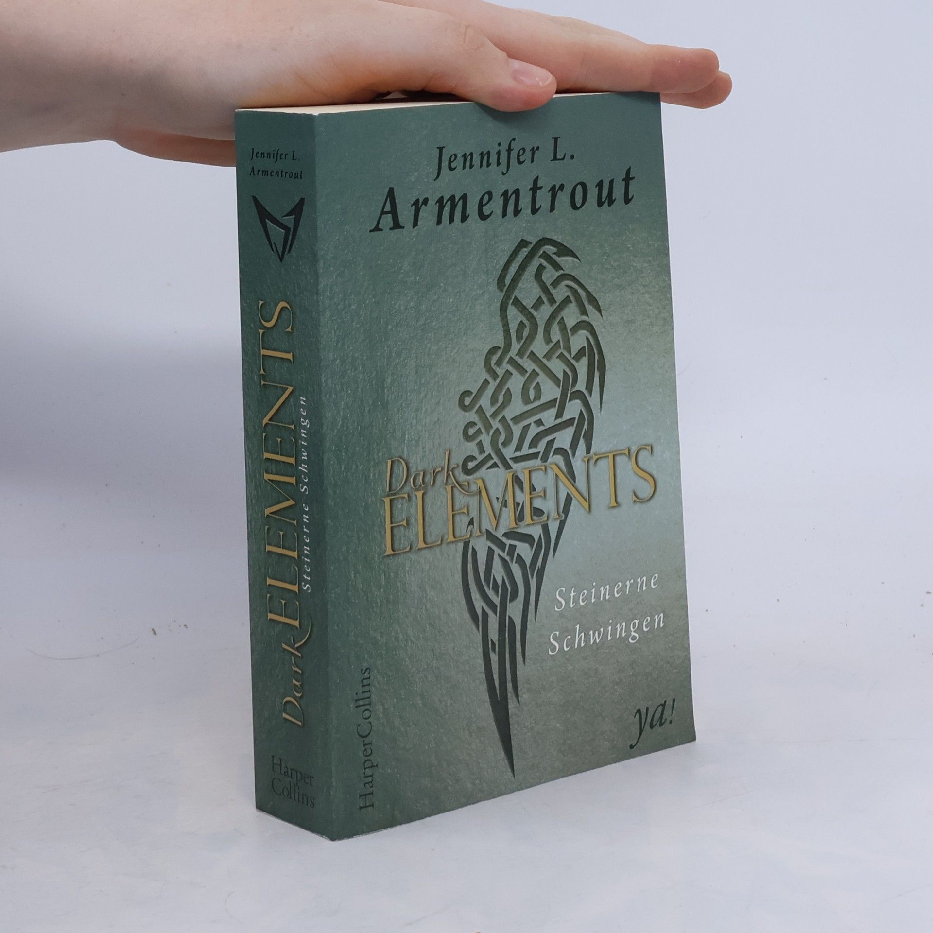 Jennifer Armentrout Dark elements. Steinerne Schwingen