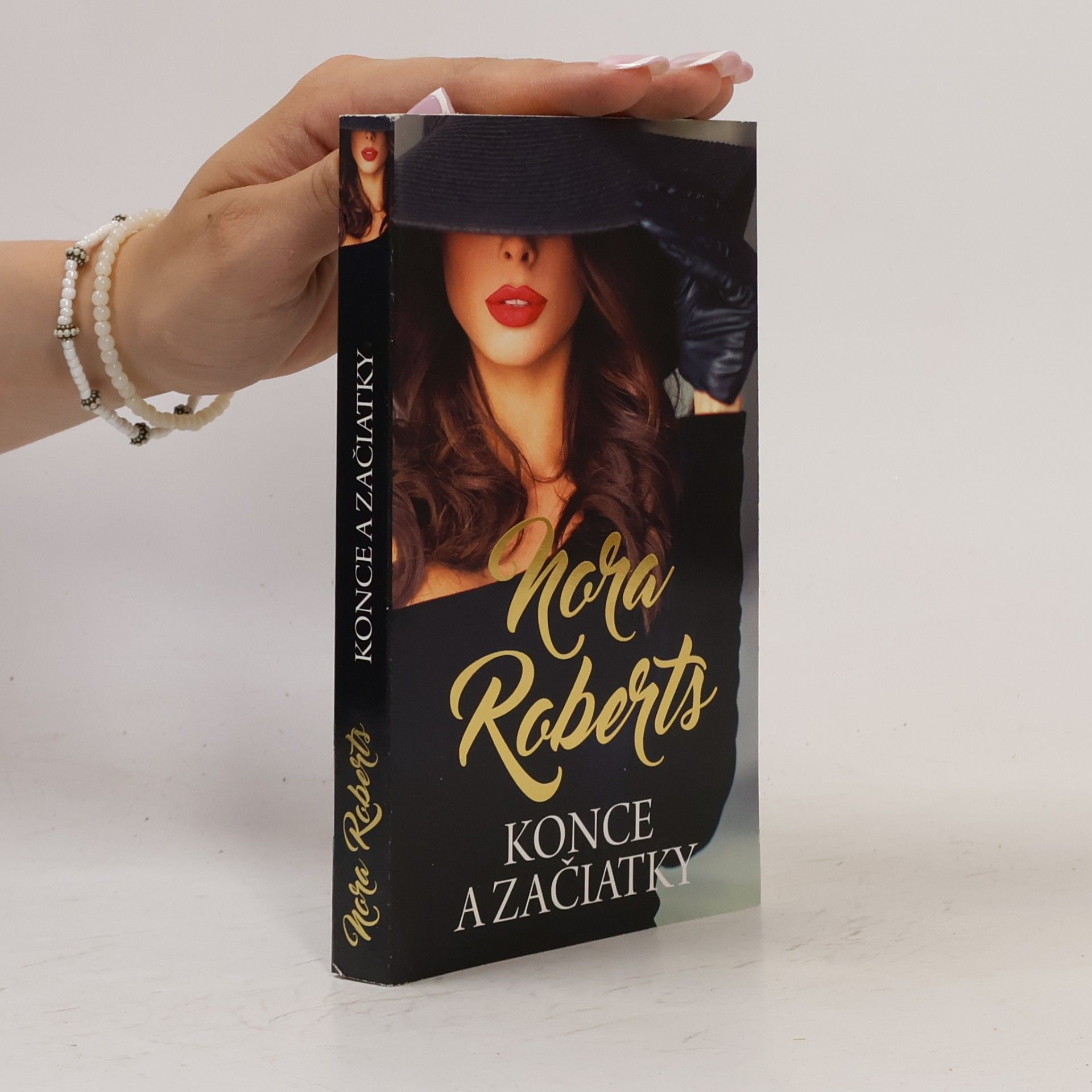 Nora Roberts Konce a začiatky