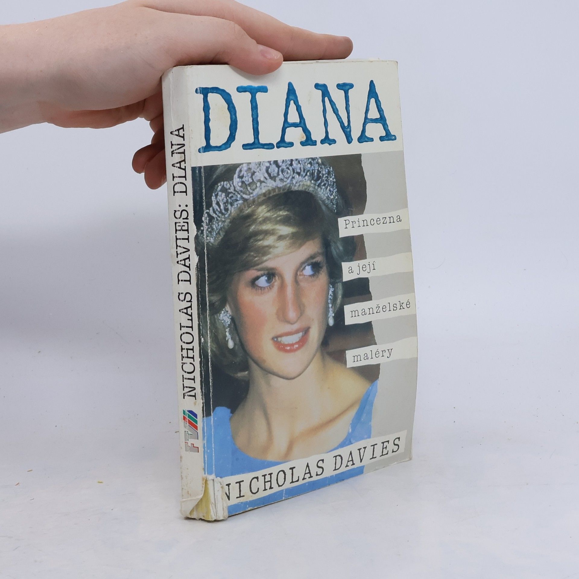 Nicholas Davies Diana. Princezna a její manželské maléry