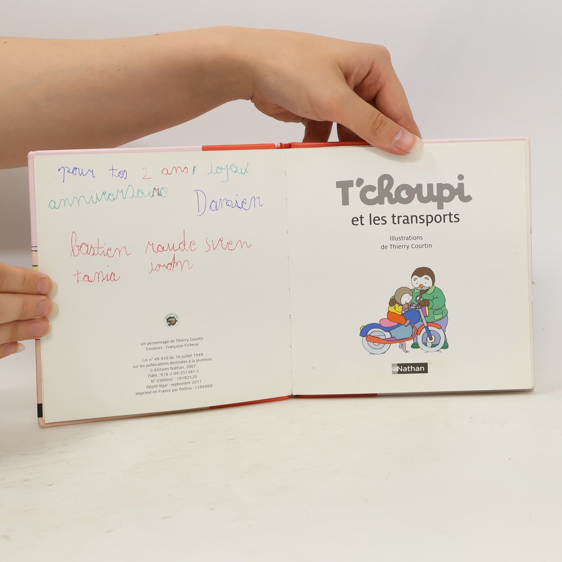 Thierry Courtin T'choupi et les transports