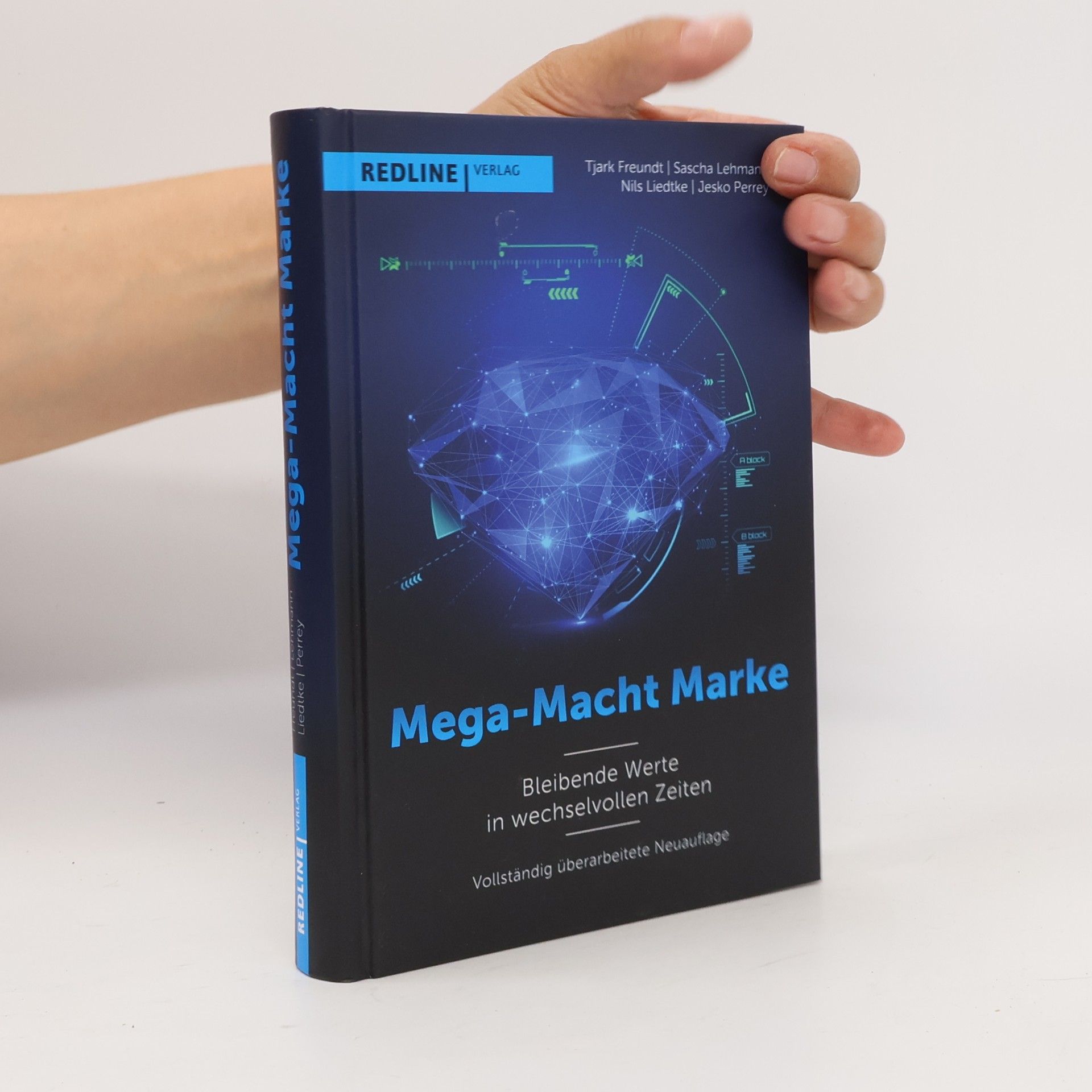Mega-Macht Marke