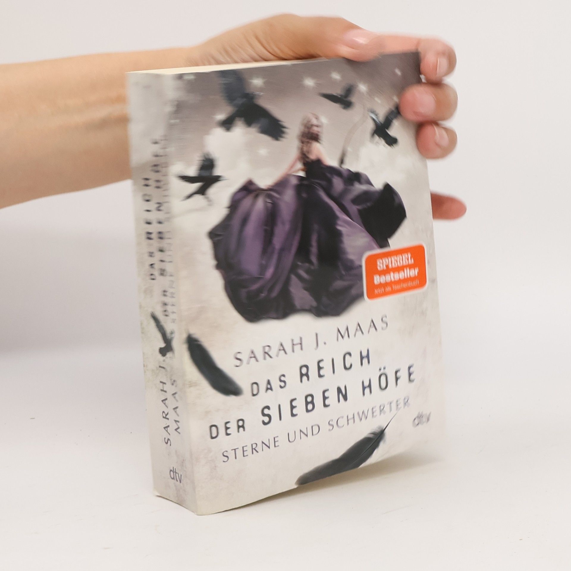 Sarah J. Maas Das Reich der sieben Höfe. Sterne und Schwerter