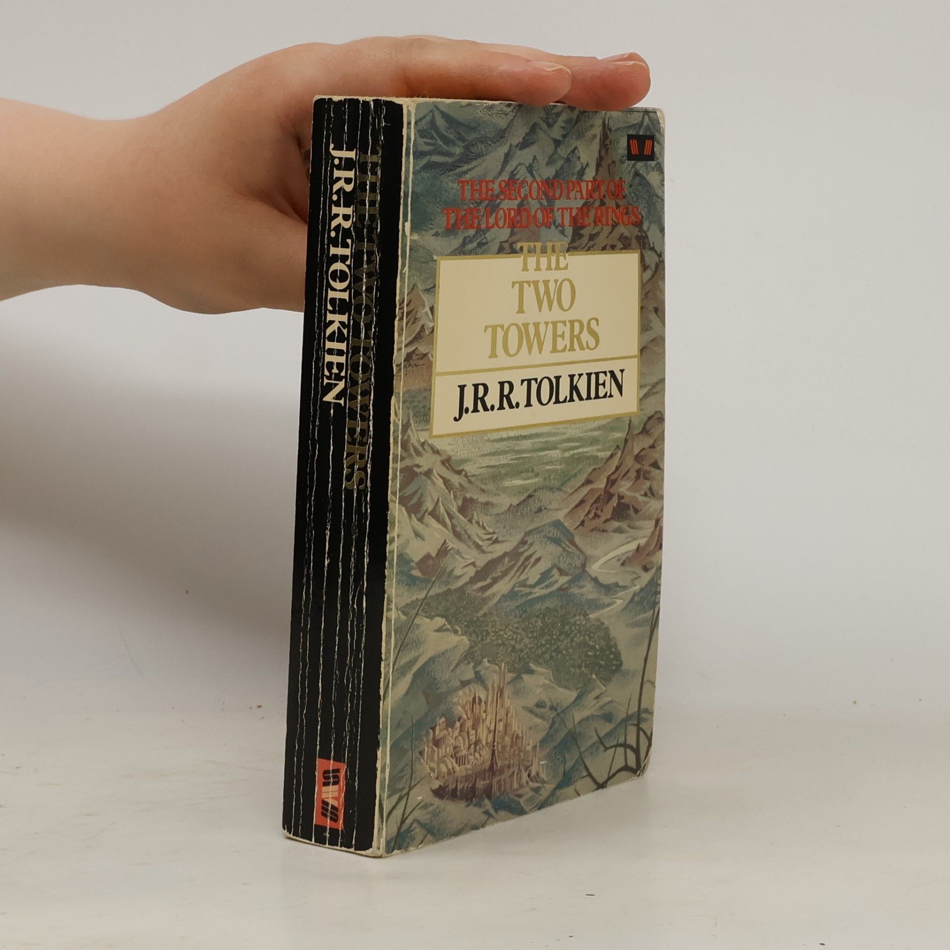 J. R. R. Tolkien The Lord of the Rings. The Two Towers