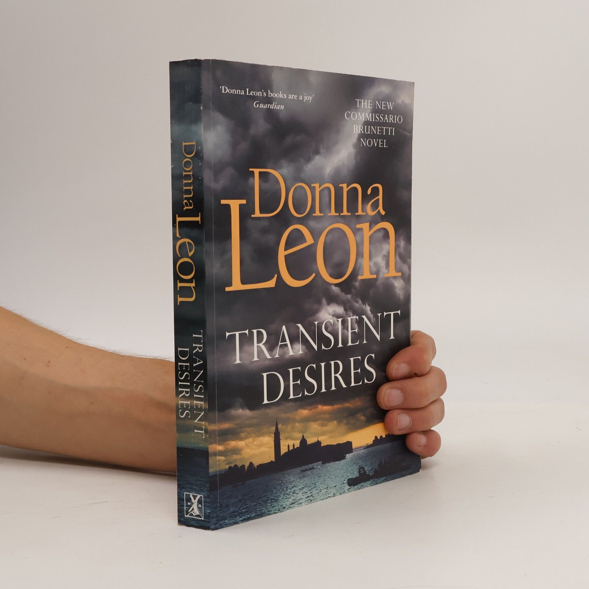 Donna Leon Transient Desires