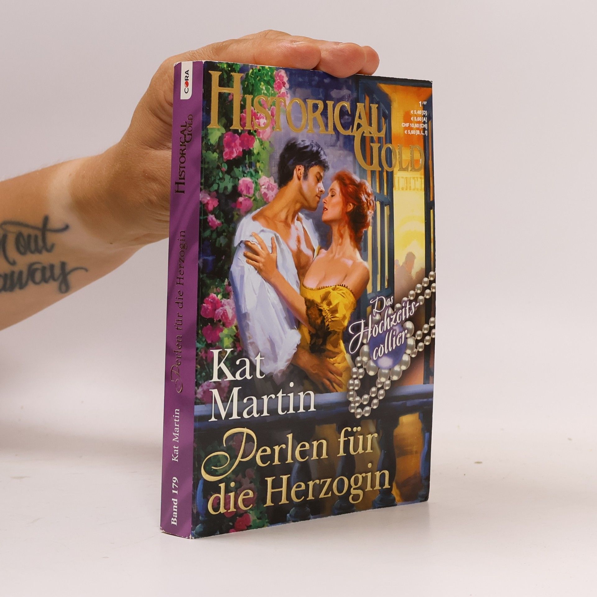 Kat Martinová Perlen für die Herzogin
