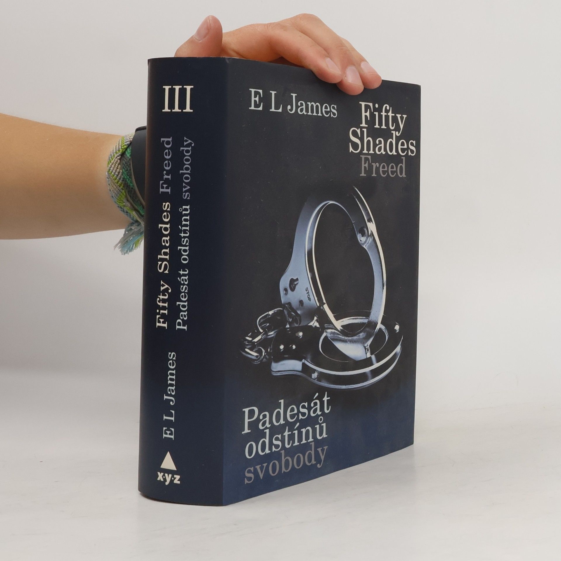 E. L. James Padesát odstínů svobody