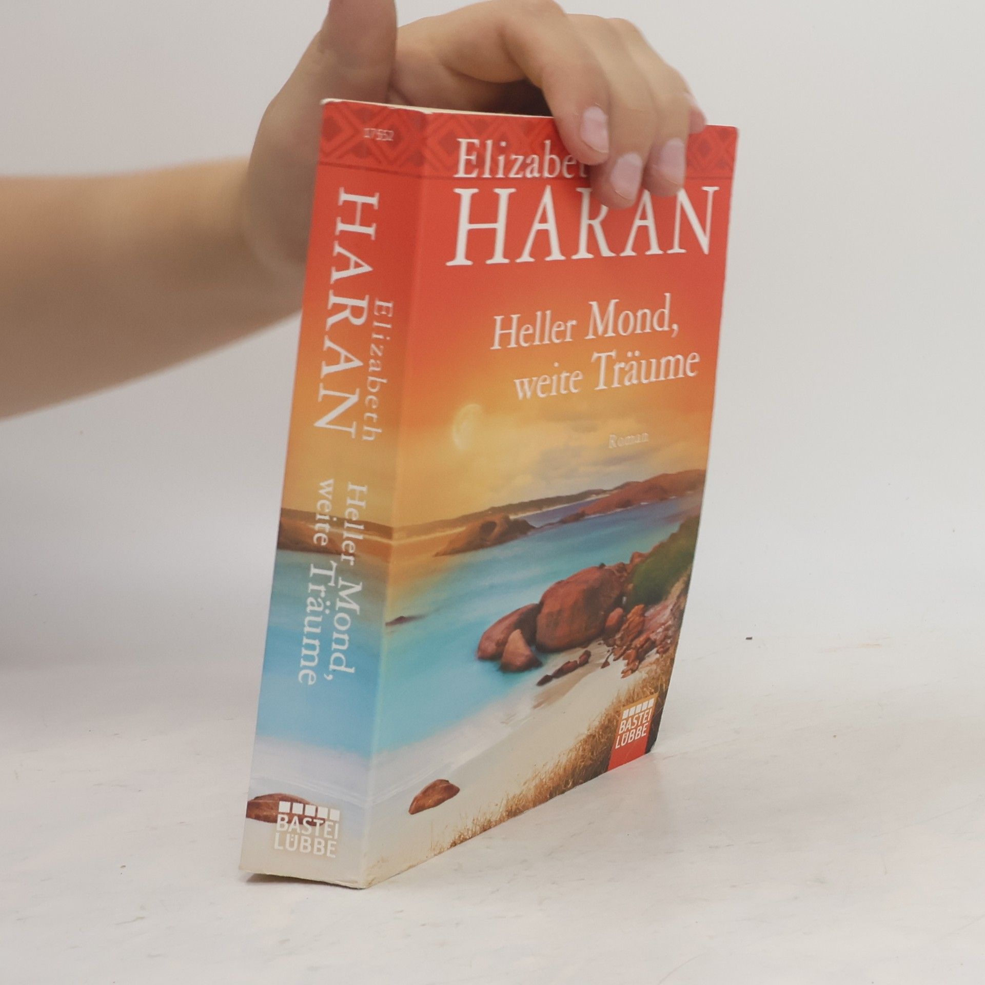 Elizabeth Haran Heller Mond, weite Träume