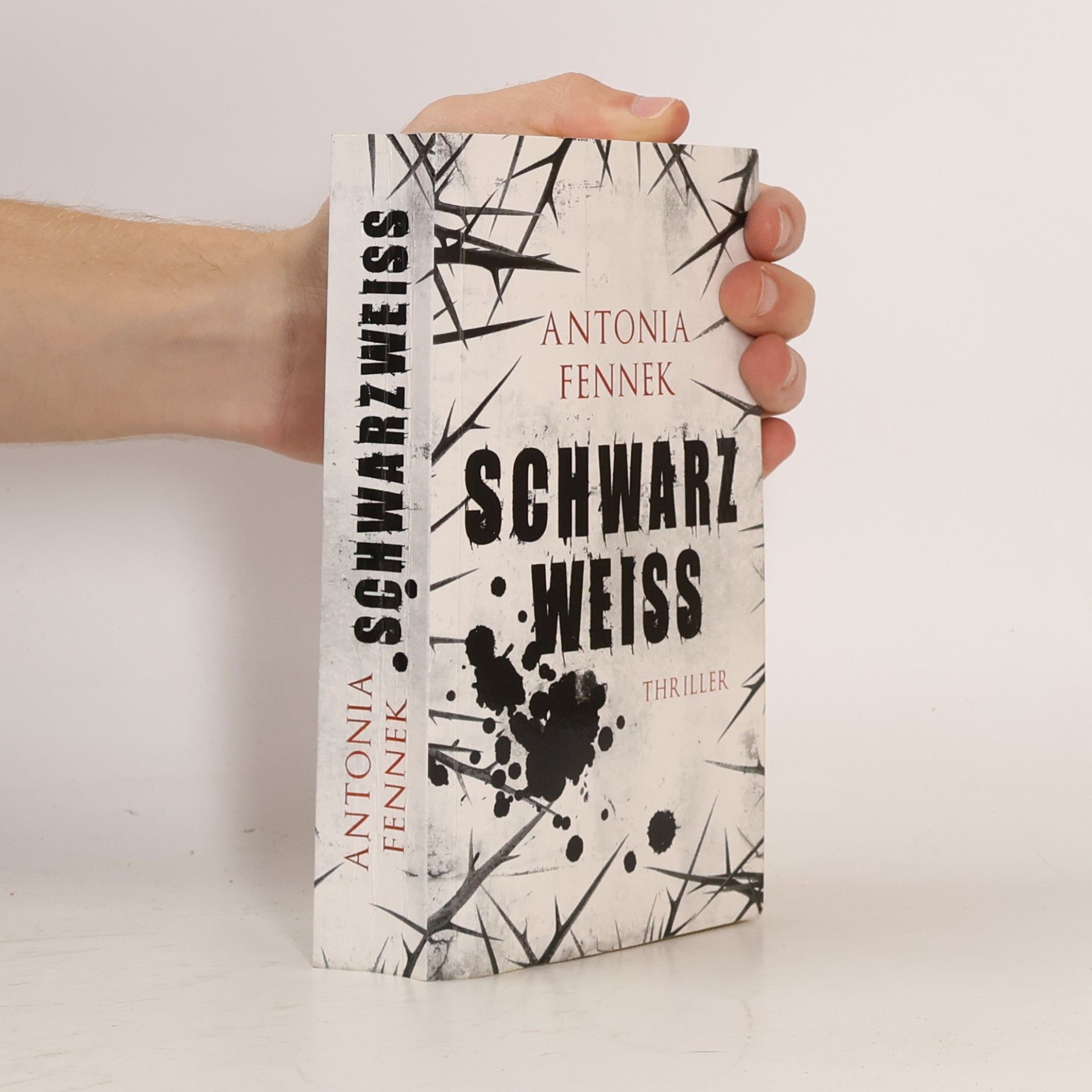 Schwarz weiss