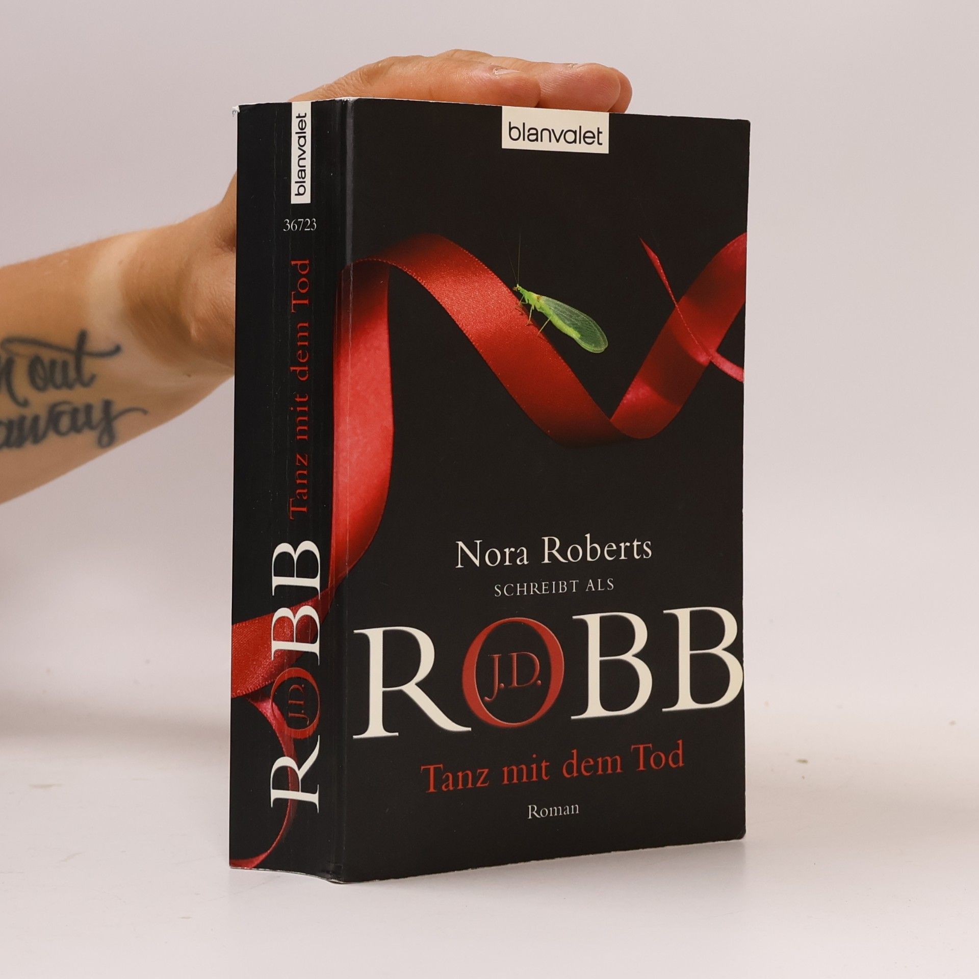 Nora Roberts Tanz mit dem Tod