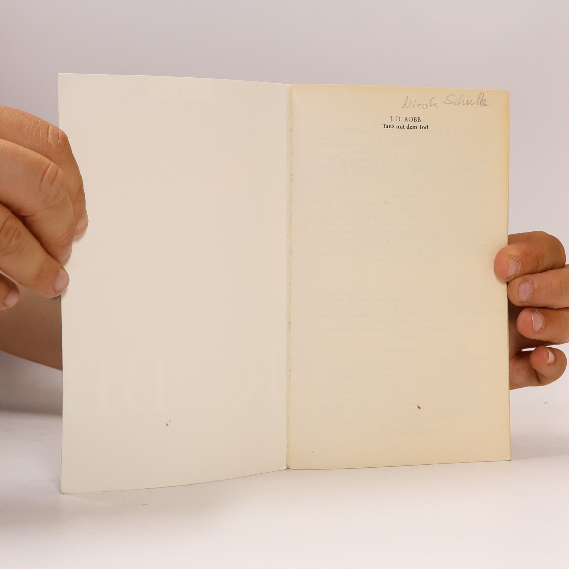Nora Roberts Tanz mit dem Tod