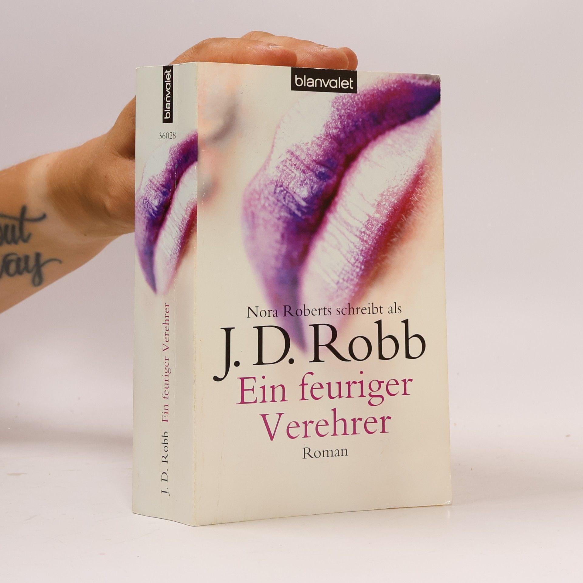 Nora Roberts Ein feuriger Verehrer