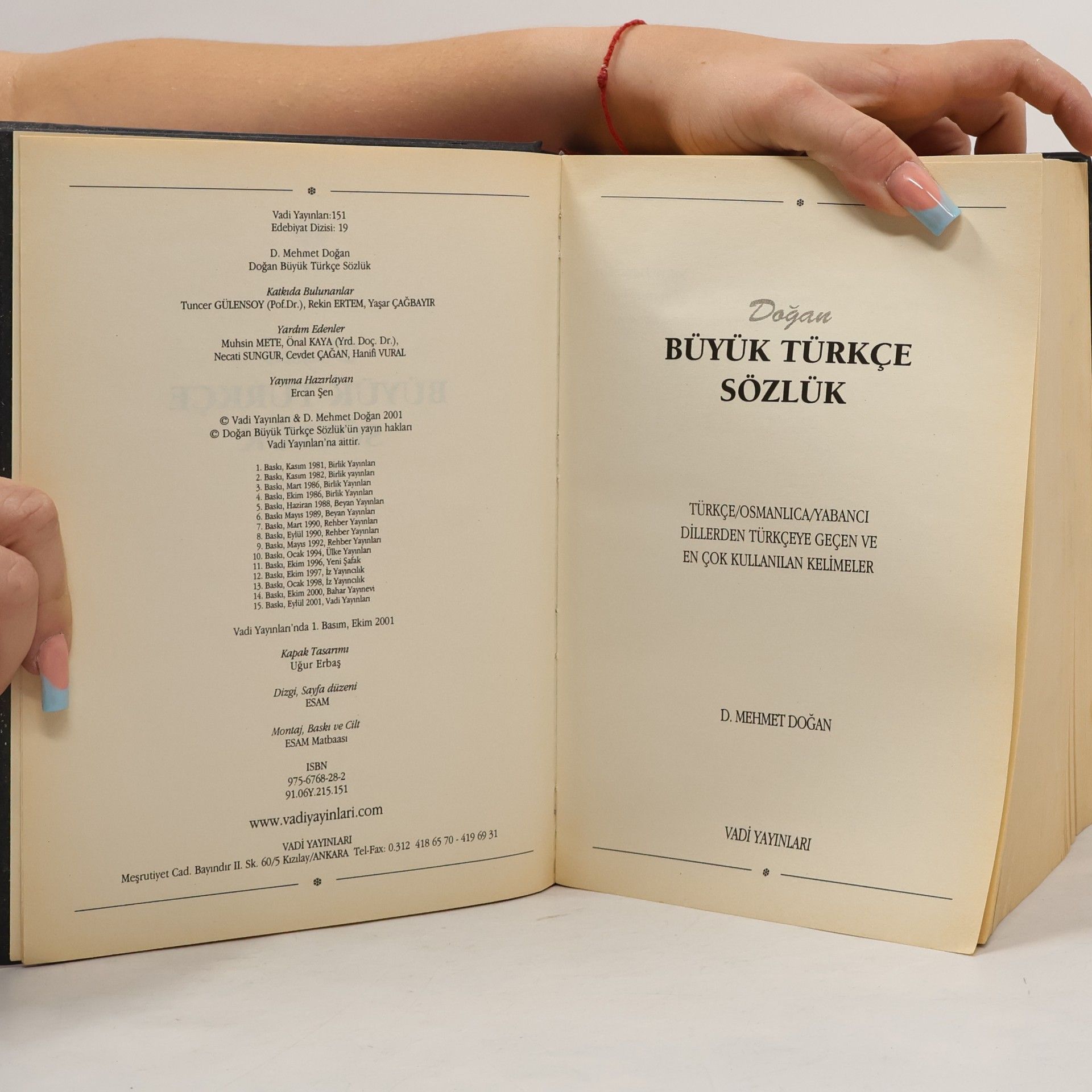 Yalçın Kocabay Türkçe - fransizca büyük sözlük = Grand dictionnaire turc-français