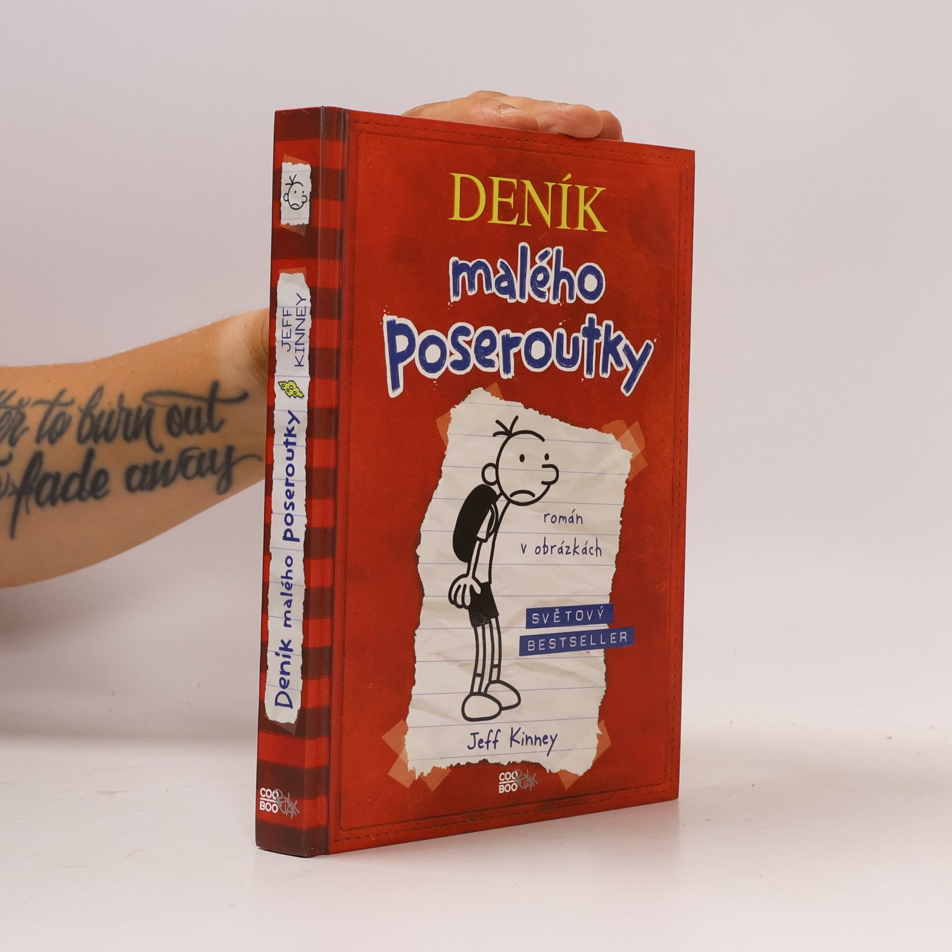 Jeff Kinney Deník malého poseroutky 1