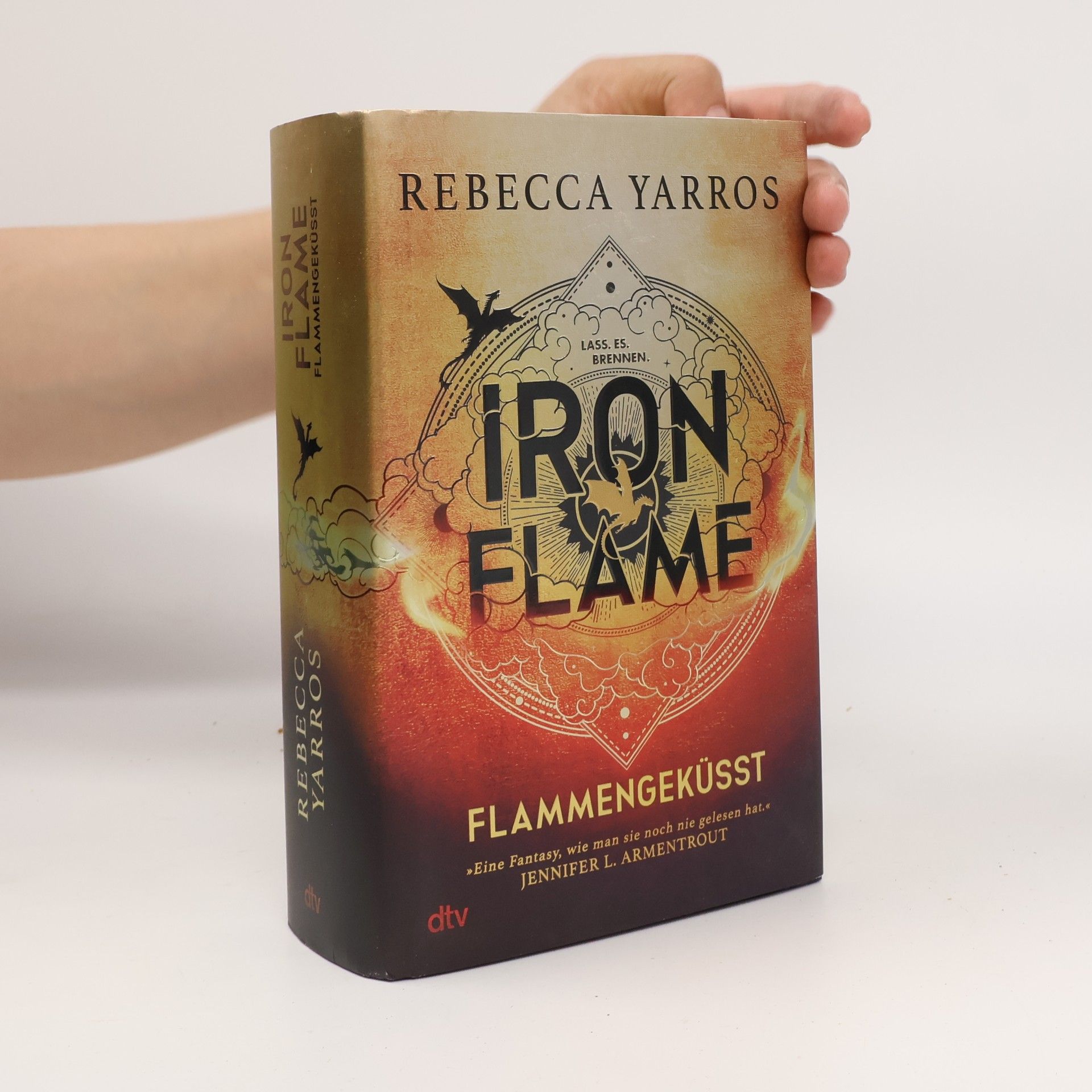 Rebecca Yarros Iron Flame