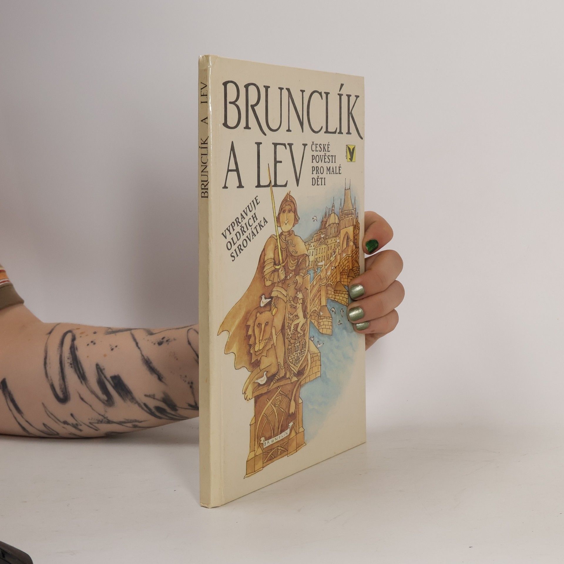 Brunclík a lev
