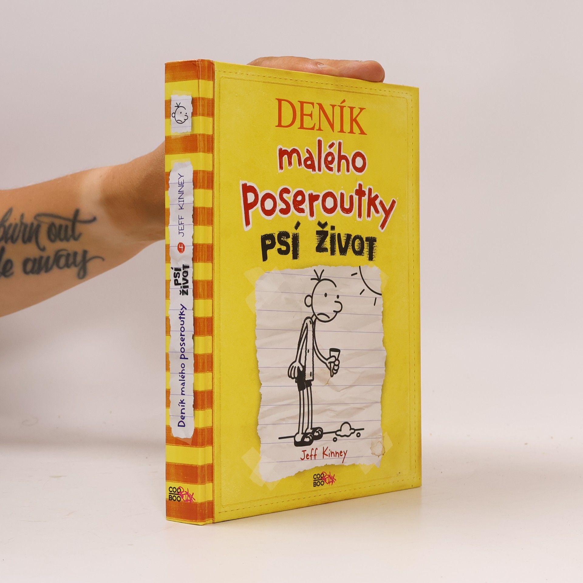 Jeff Kinney Deník malého poseroutky 4. Psí život