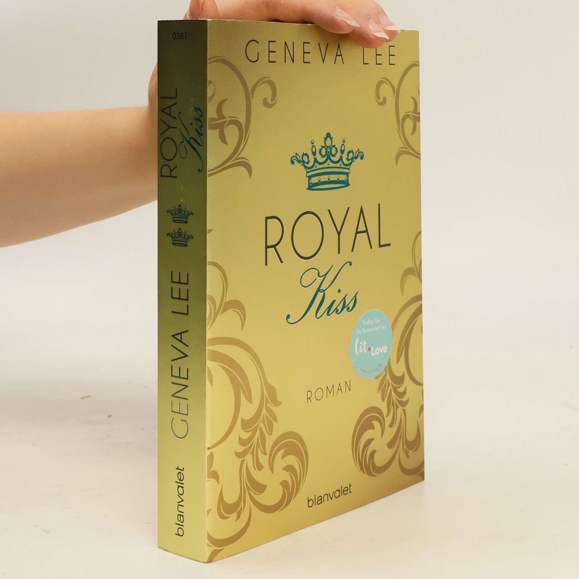 Geneva Lee Royal Kiss