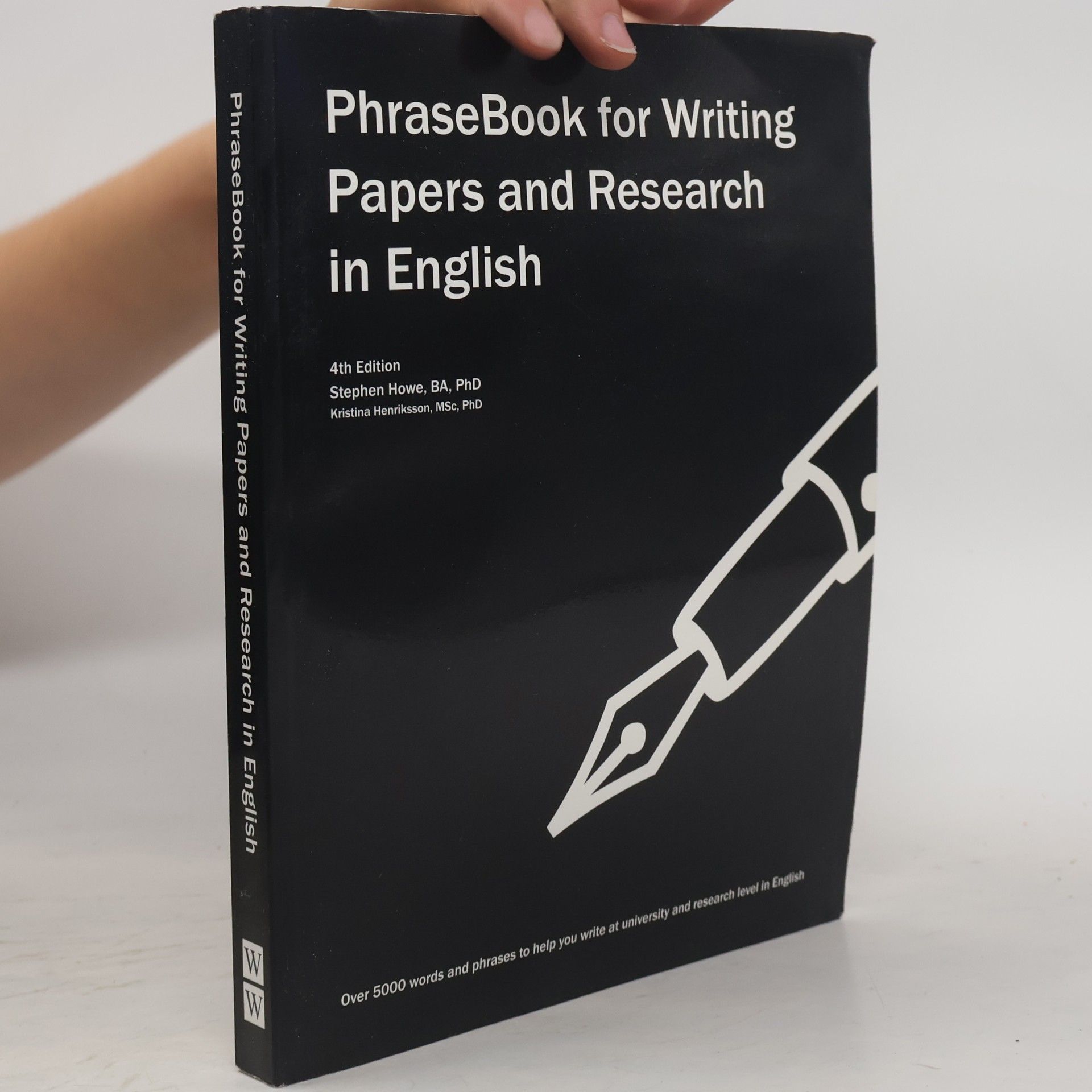 Kristina Henriksson PhraseBook for Writing Papers and Research in English