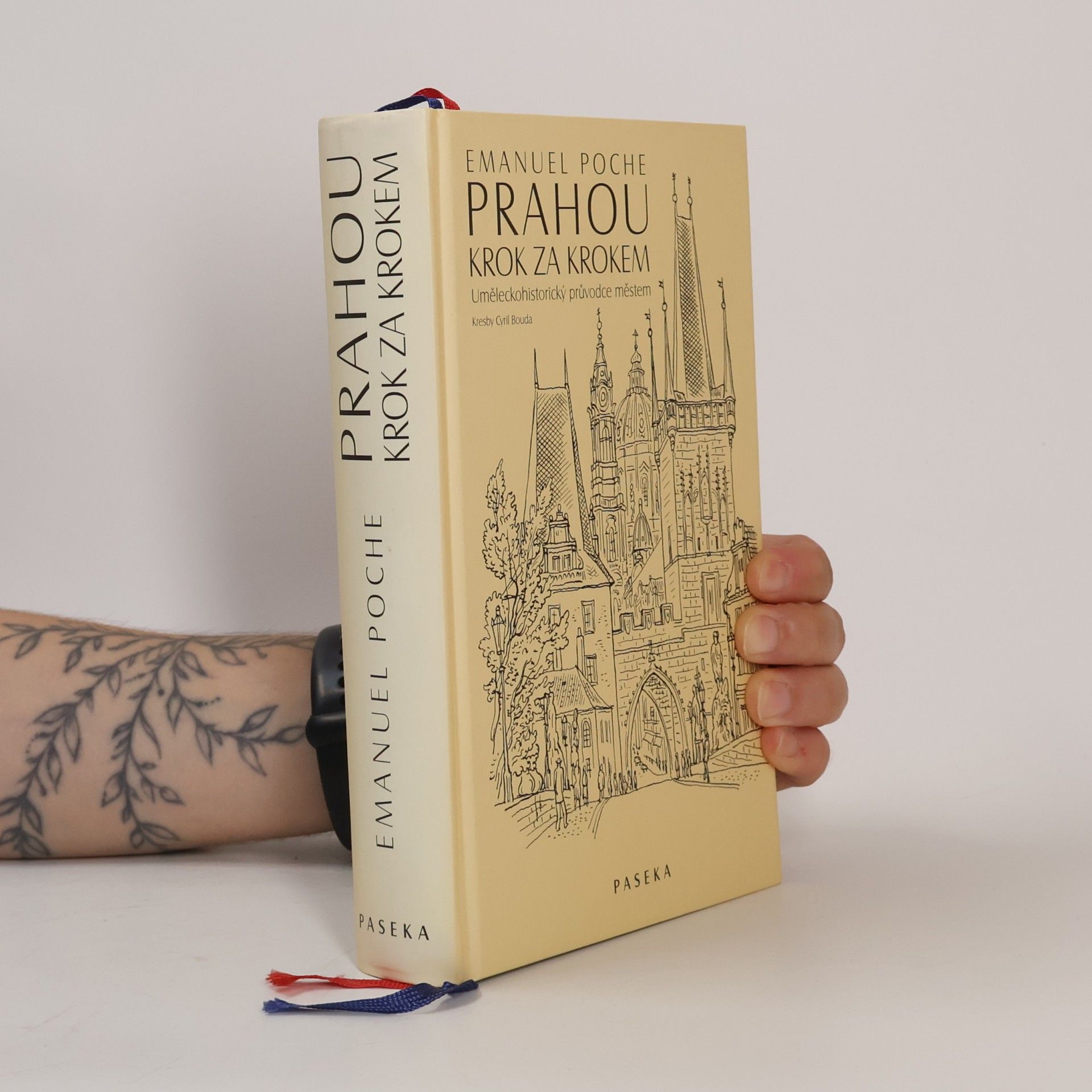 Emanuel Poche Prahou krok za krokem: Uměleckohistorický průvodce městem