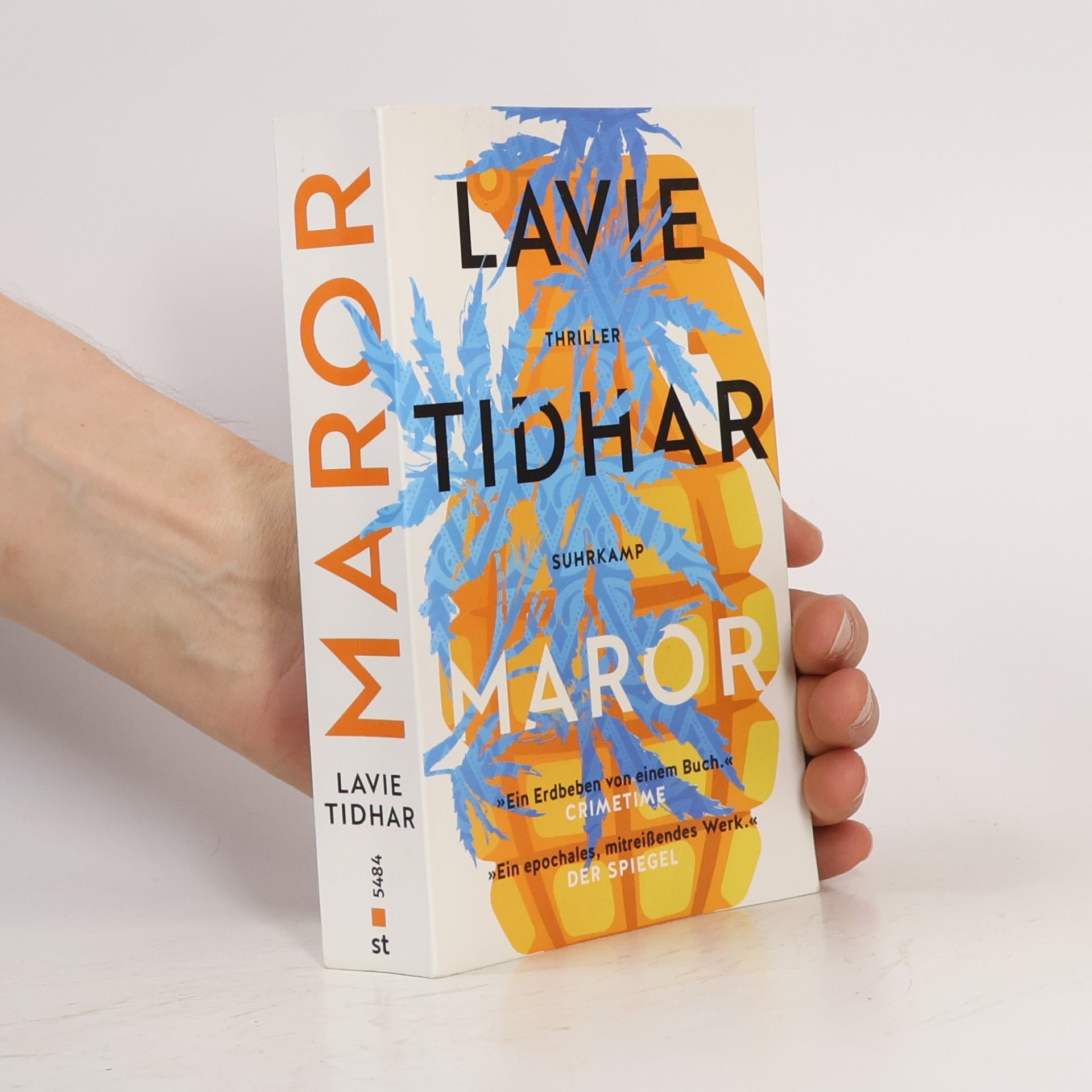 Lavie Tidhar Maror